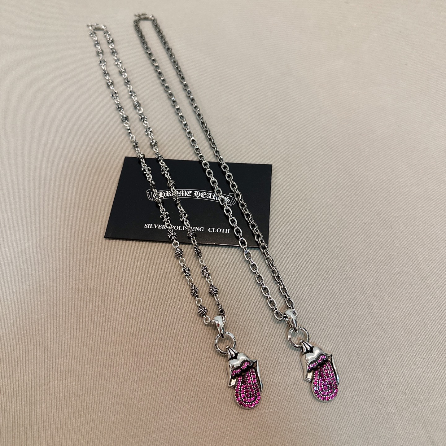 NO:861217,So handsome, the latest Chrome Hearts. No explosions, no hair. Factory direct sales. Original one-to-one replica. Chrome Hearts Necklace, fine jewelry, chrome hearts, necklace.19860909太帅爆了最新款克罗心 不爆不发 厂家直销 原版一比一复刻 克罗心项链,饰品精品,chrome hearts,necklace,Jewelry