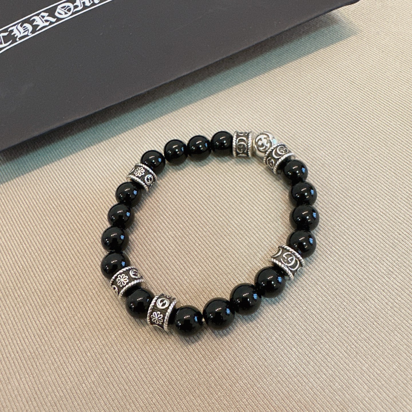 Gucci 新作手串 高級感あふれるデザイン