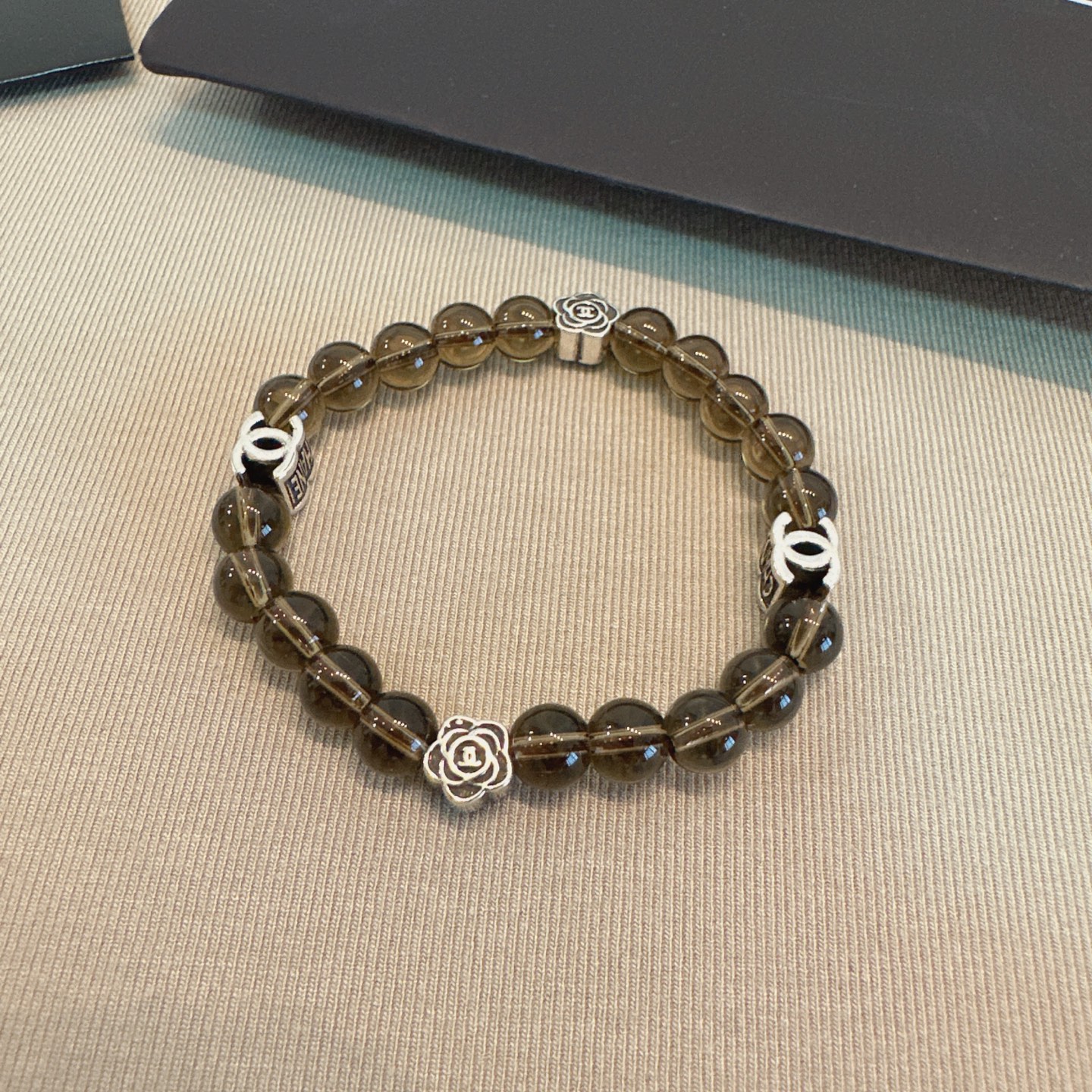 香奈儿 新品手串 高級感あふれる明星同款