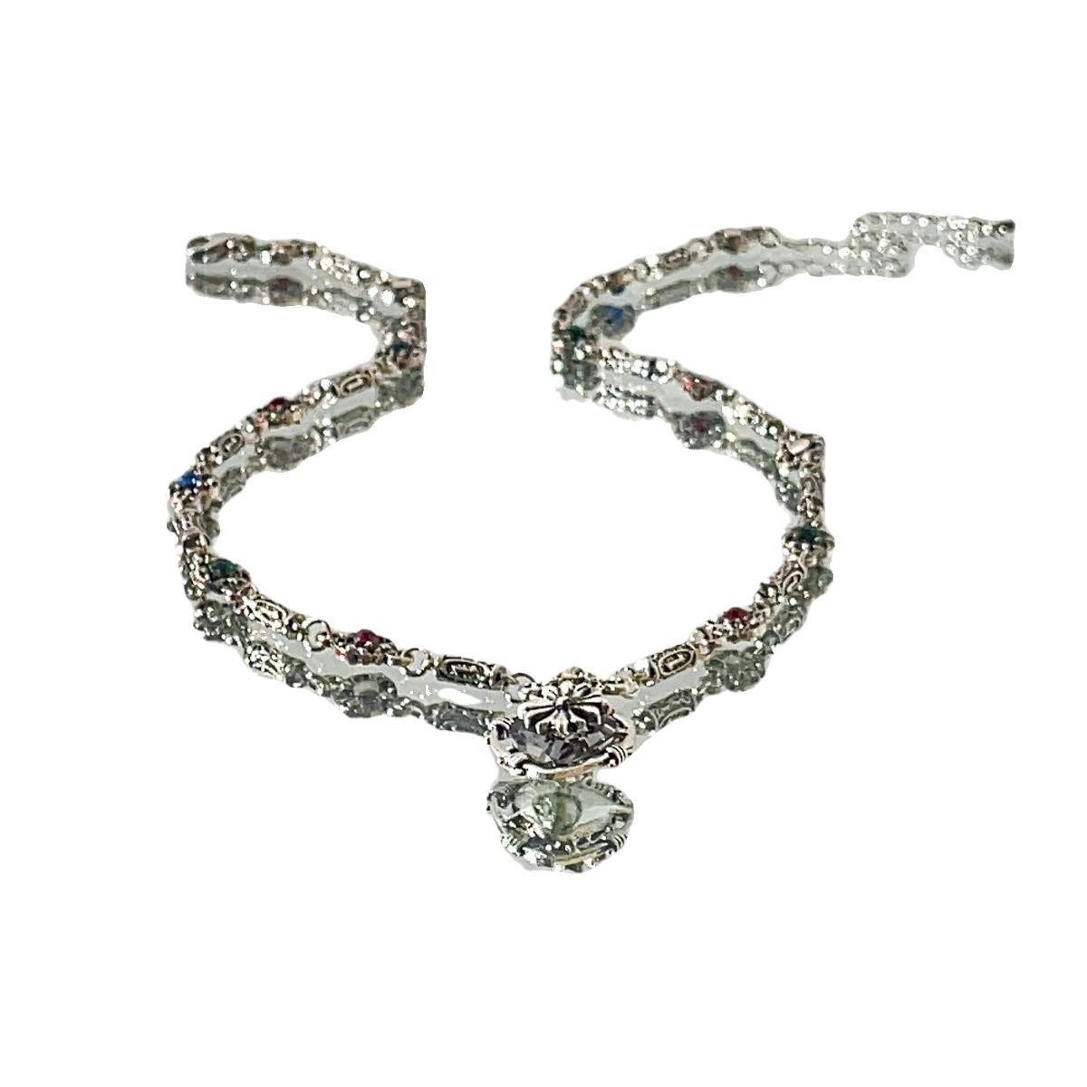 クロ心デザインの愛心八芒星ネックレス - パンクスタイルのロック感