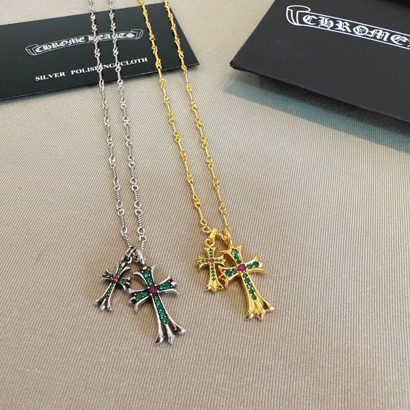 NO:380162,Too handsome and exciting the latest model Croxin, no explosion, factory direct sales, original one-to-one reproduction, Croxin necklace, jewelry boutique, chrome hearts, necklace19860909太帅爆了最新款克罗心 不爆不发 厂家直销 原版一比一复刻 克罗心项链,饰品精品,chrome hearts,necklace,Jewelry