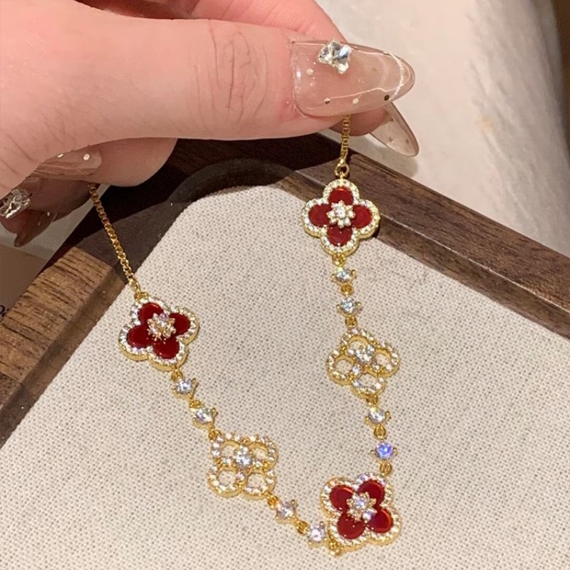 NO:377885,【Flower Vow】A thousand gold-sense lucky four-leaf clover bracelet exquisite white light luxury French adjustable hand jewelry for women, jewelry boutique, bracelet19860909【绮梦花誓】千金感幸运四叶草手链精致显白轻奢法式可调节手饰女,饰品精品,bracelet,Jewelry