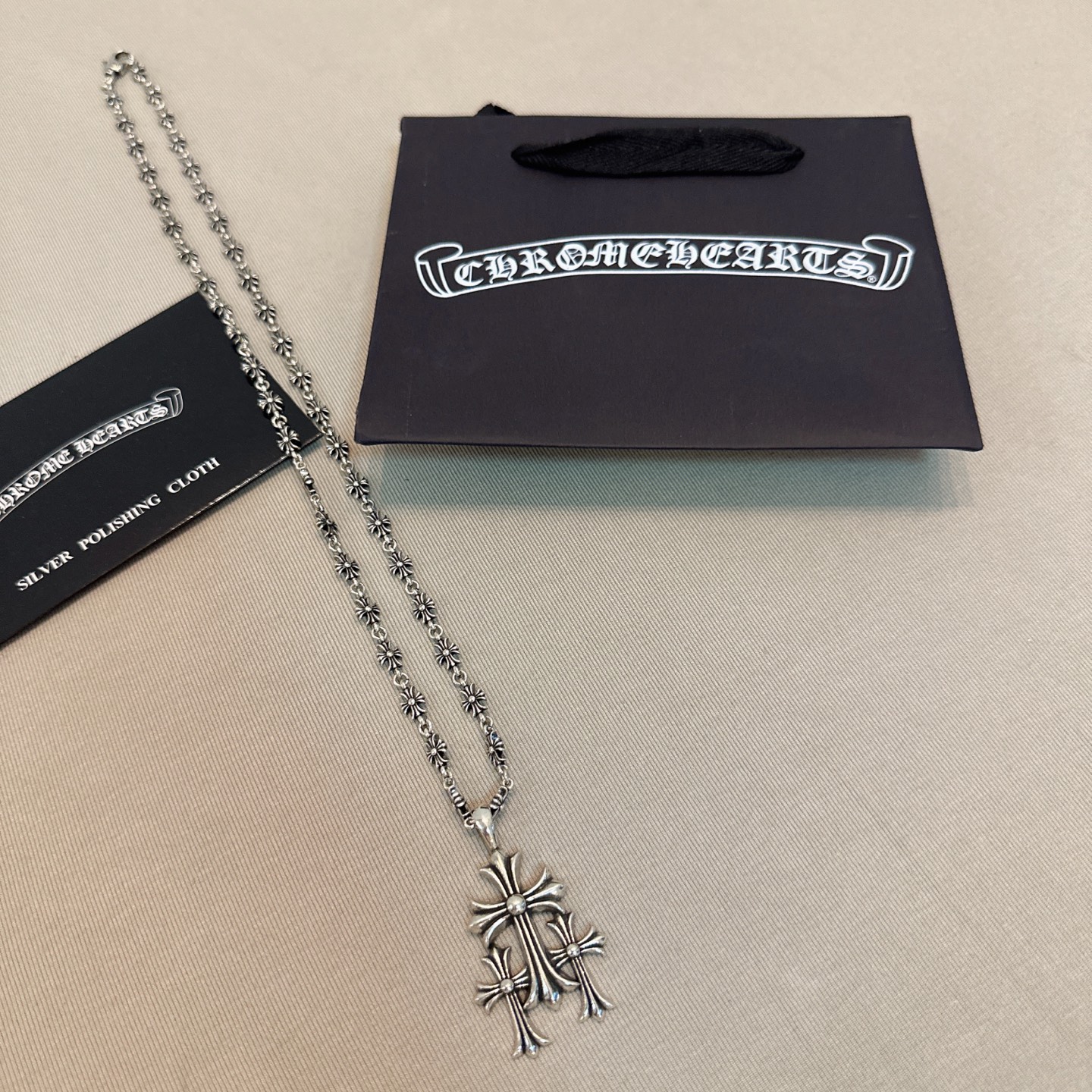 NO:378448,Too handsome and exciting the latest model Croxin, no explosion, factory direct sales, original one-to-one reproduction, Croxin necklace, jewelry boutique, chrome hearts, necklace19860909太帅爆了最新款克罗心 不爆不发 厂家直销 原版一比一复刻 克罗心项链,饰品精品,chrome hearts,necklace,Jewelry