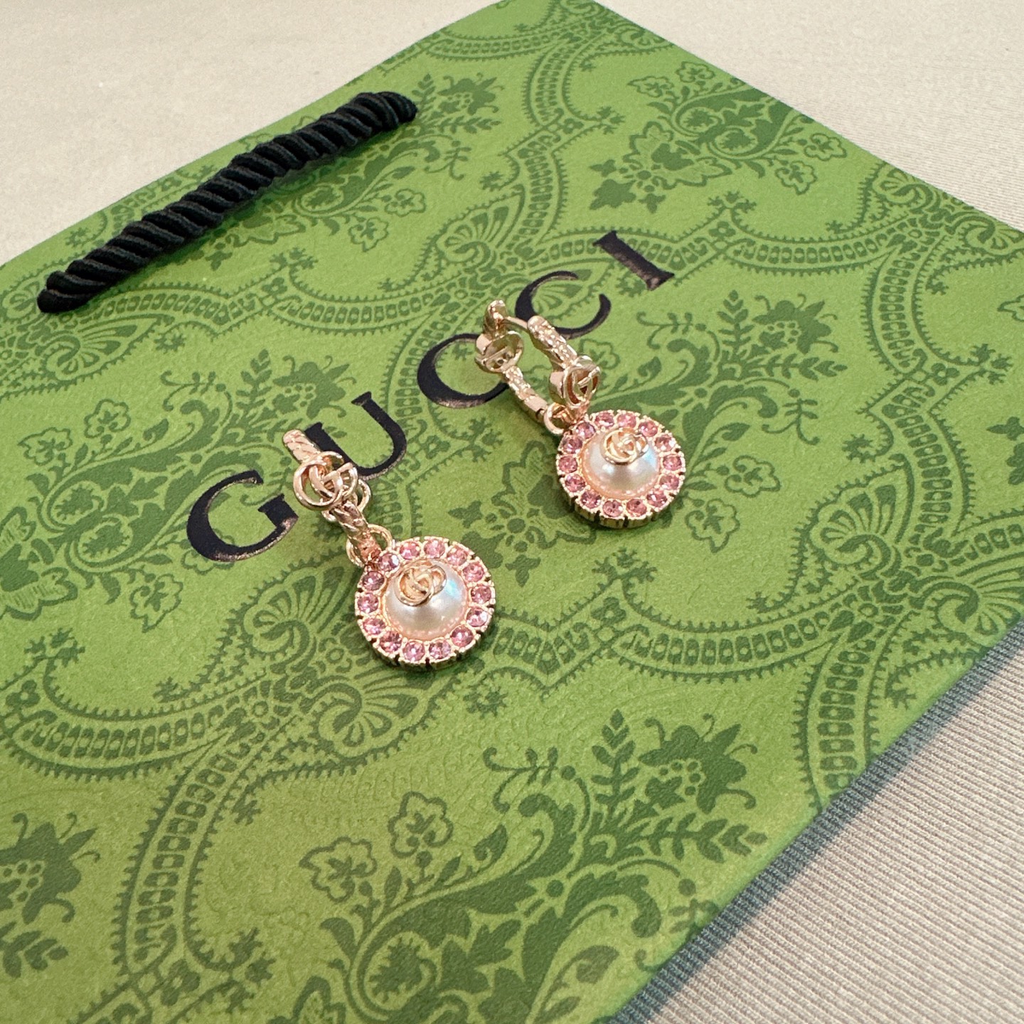 NO:380135,Gucci counter hits, direct sales price of the manufacturer, original one to one replica, retro craftsmanship Gucci earrings, fine jewelry, gucci19860909古驰专柜爆款 厂家直销价 原版一比一复刻 工艺复古 古 驰耳钉,饰品精品,gucci,Jewelry