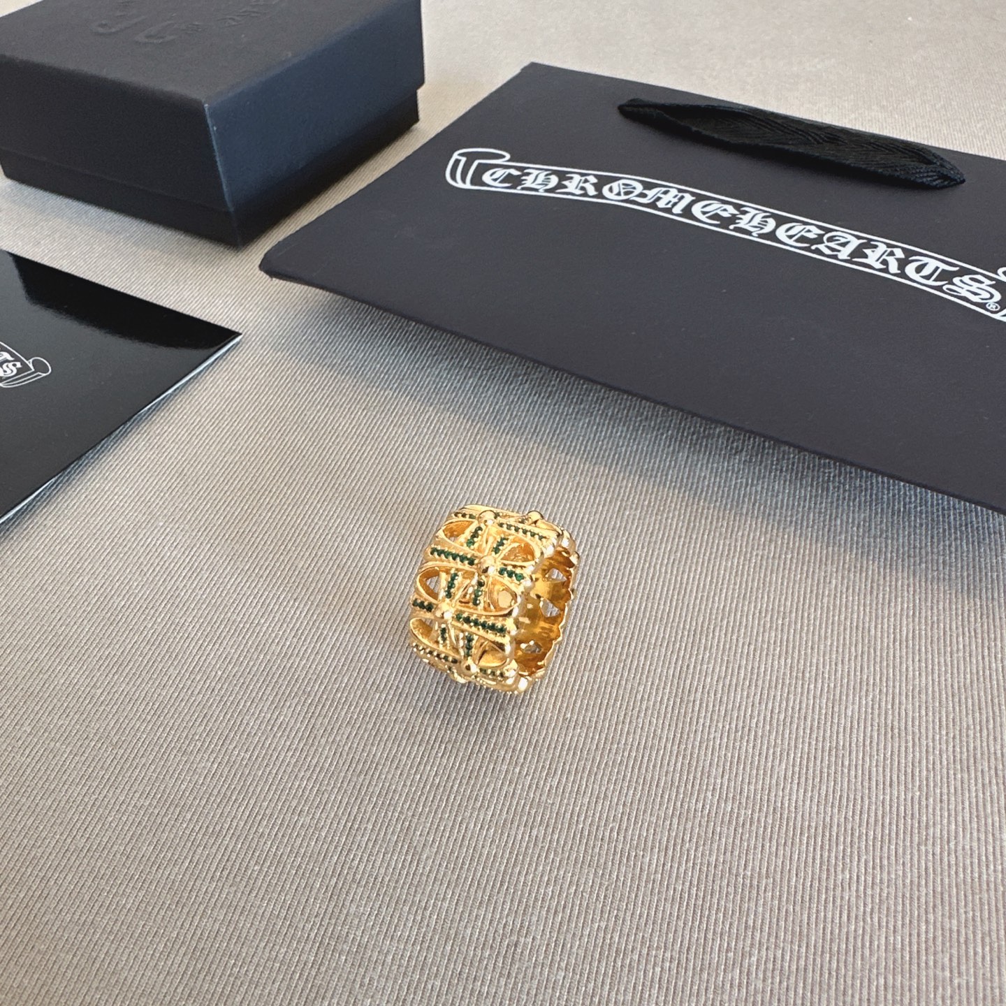 NO:603364,So handsome, the latest Chrome Hearts. No explosions, no hair. Factory direct sales. Original one-to-one replica. Chrome Hearts Ring, fine jewelry, chrome hearts, ring.19860909太帅爆了最新款克罗心 不爆不发 厂家直销 原版一比一复刻 克罗心戒指,饰品精品,chrome hearts,ring,Jewelry