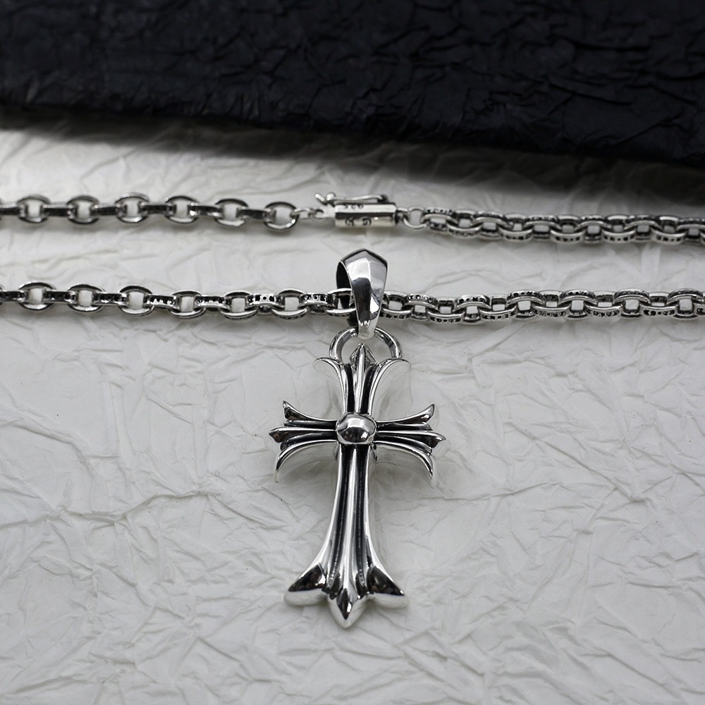 Chrome Hearts 潮轩克罗心项链欧美十字链项链男女款情侣个性小众高级吊坠配饰