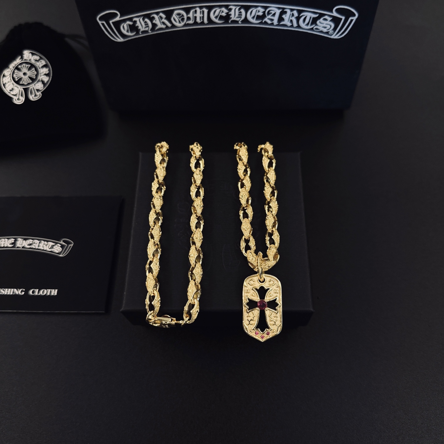 NO:861310,So handsome, the latest Chrome Hearts. No explosions, no hair. Factory direct sales. Original one-to-one replica. Chrome Hearts Necklace, fine jewelry, chrome hearts, necklace.19860909太帅爆了最新款克罗心 不爆不发 厂家直销 原版一比一复刻 克罗心项链,饰品精品,chrome hearts,necklace,Jewelry