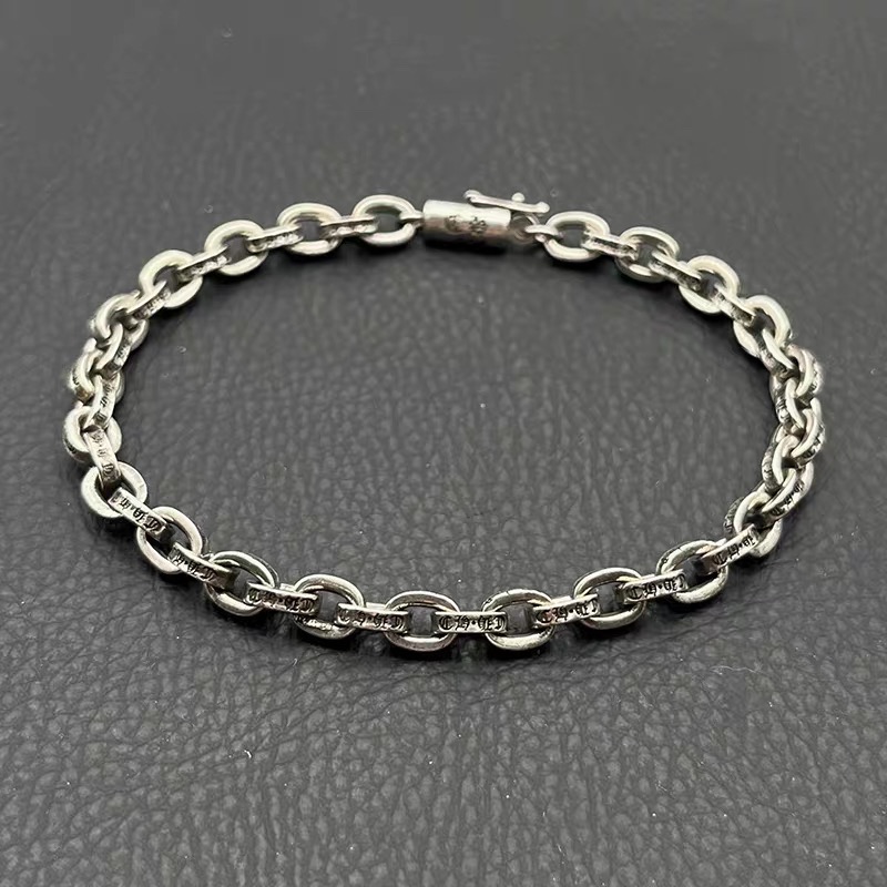 NO:583358,Decorated with Thousand Years Retro Slim Letter Bracelet Men and Women Personalized Cross Classic Internet Celebrity Trendy Brand Hand Accessories Versatile, Boutique Jewelry, Bracelet19860909饰仟禧复古细款字母手链男女个性十字架经典款网红潮牌手饰百搭,饰品精品,bracelet,Jewelry