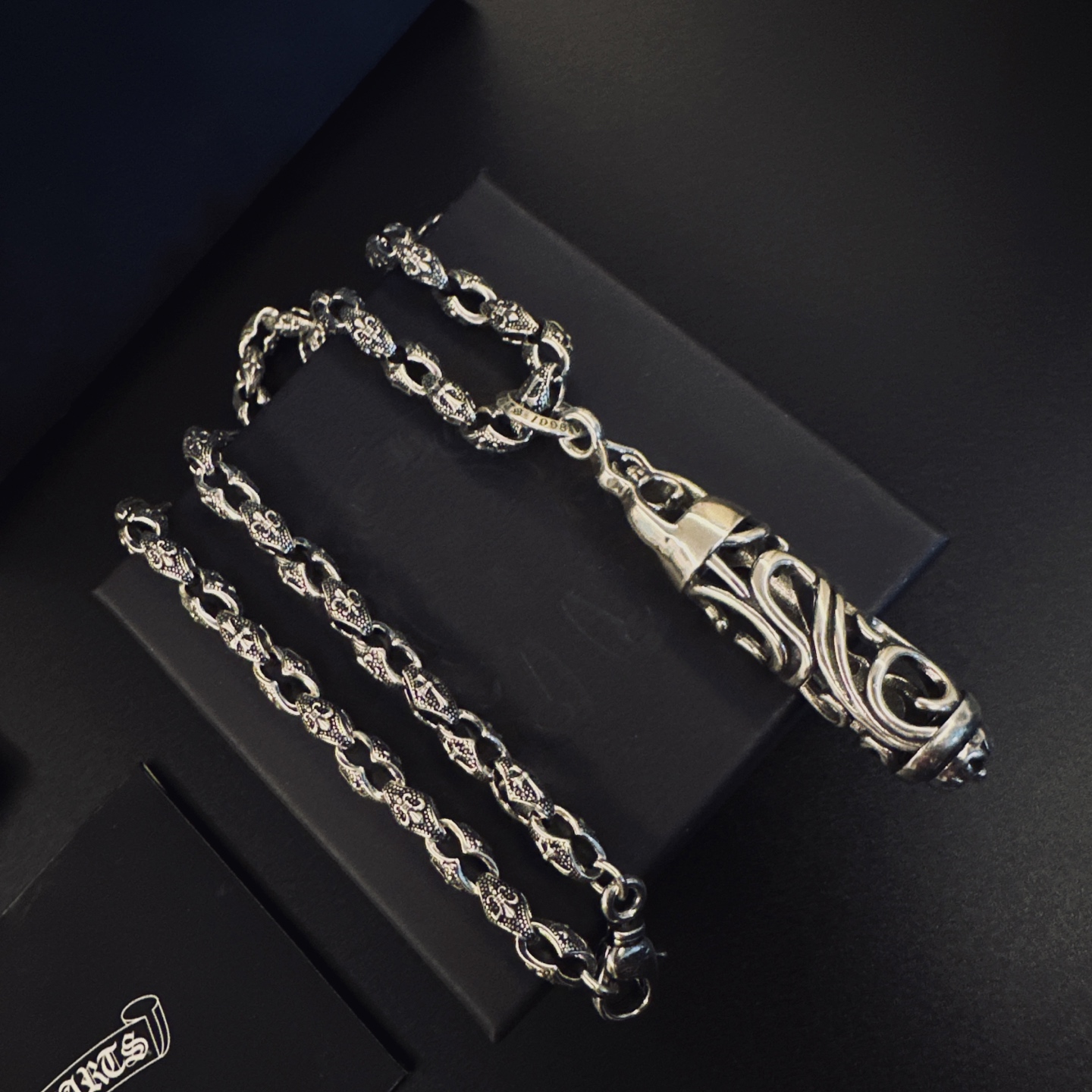 P［爆款推荐］🖤𝐂𝐡𝐫𝐨𝐦𝐞 𝐡𝐞𝐚𝐫𝐭𝐬 克罗心✝️项链，帅爆了克罗心项链 ⚜️造型不同的花纹设计风格