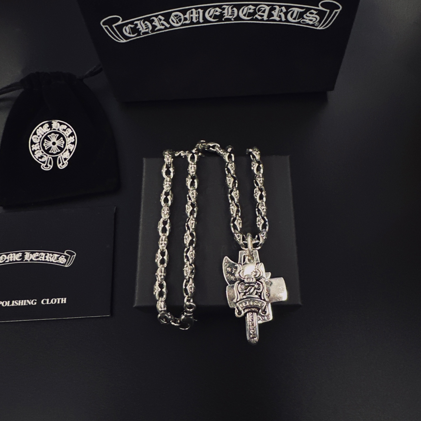 _dXN9sg_HIPNhtuUQF_bR8LEWPdy0jQQHbKnXlOA