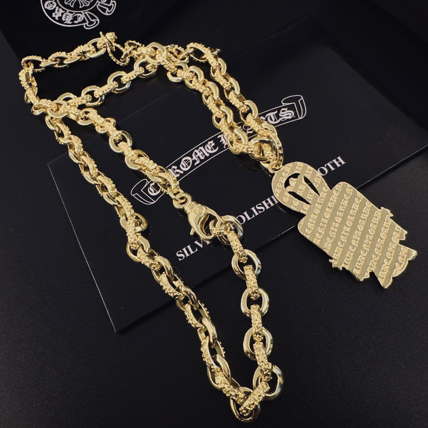 🆕 。［新品上架］𝐂𝐡𝐫𝐨𝐦𝐞 𝐡𝐞𝐚𝐫𝐭𝐬 克罗心项链，帅爆了最新款克罗心项链 ⚜️造型不同的花纹设计