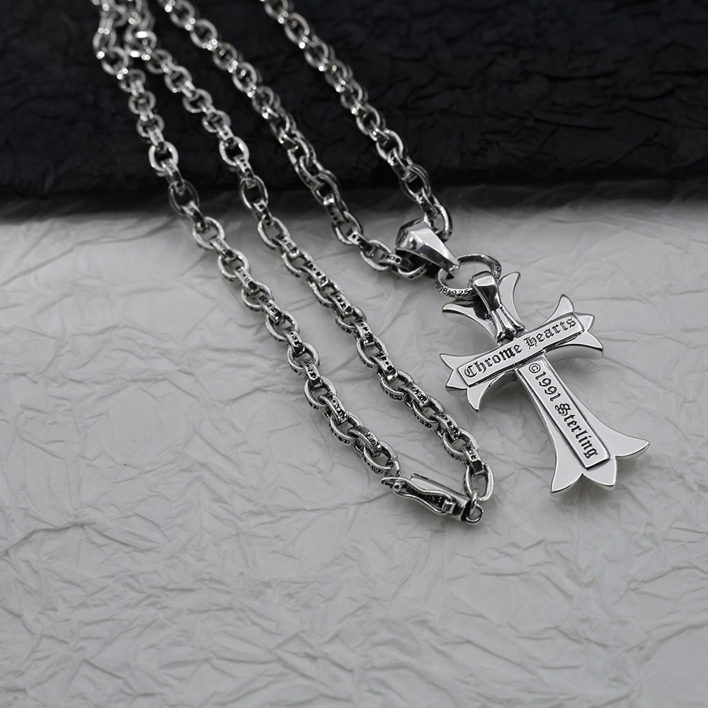 Chrome Hearts 潮轩克罗心项链欧美十字链项链男女款情侣个性小众高级吊坠配饰