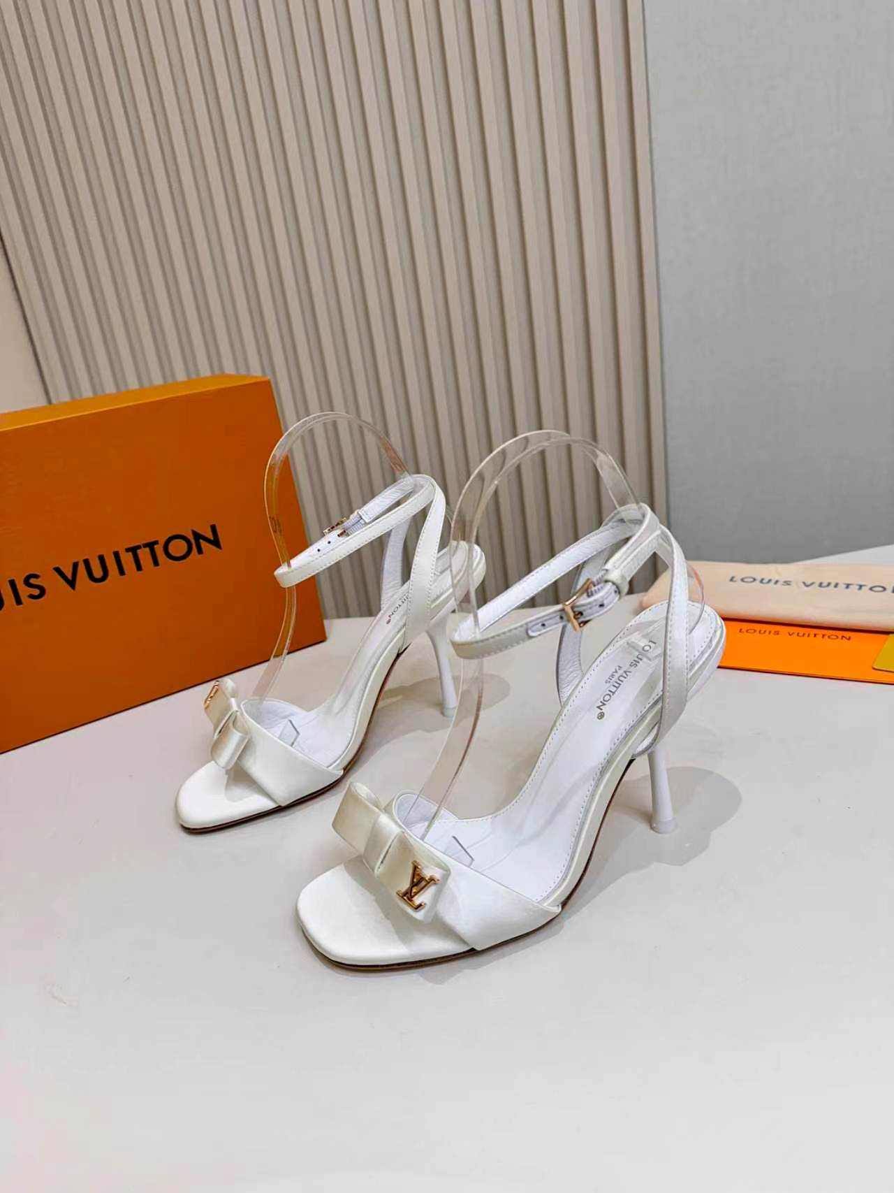 LV Style Brown Leather Women's Shoes Lookbook Reference image 2