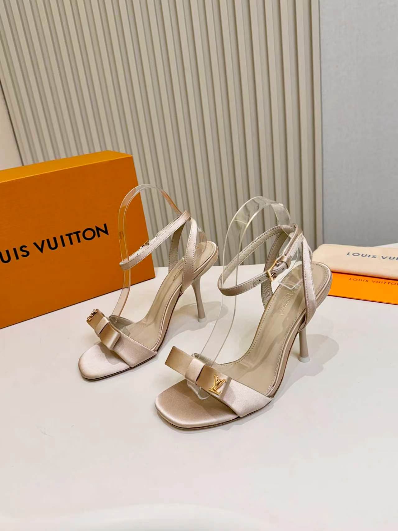 LV Style Brown Leather Women's Shoes Lookbook Reference image 1