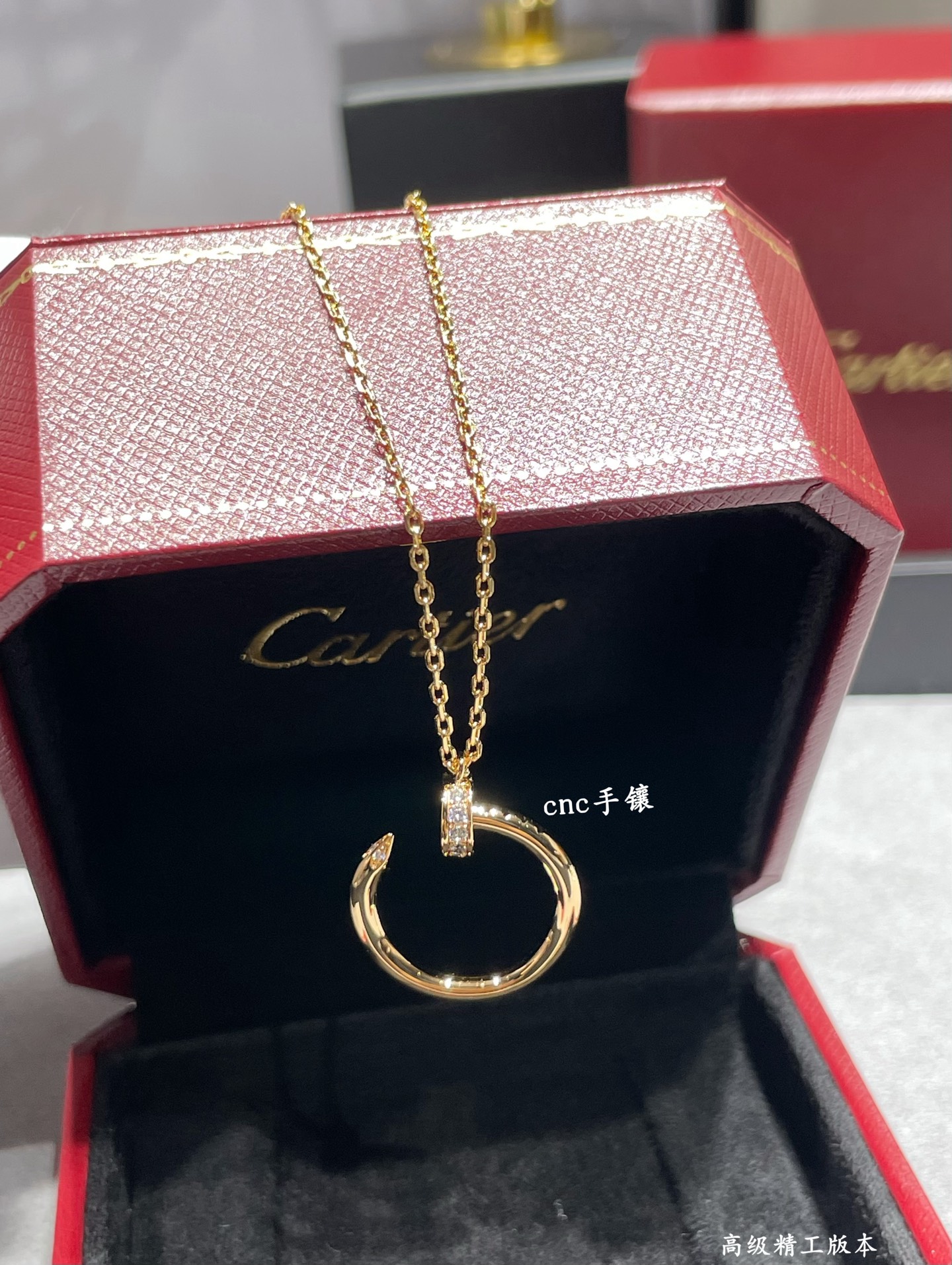  V金材质 （CNC）  卡地亚CNC手镶钻头尾钻钉子项链，按照18K真金货打造 老外订单看细节工艺非常