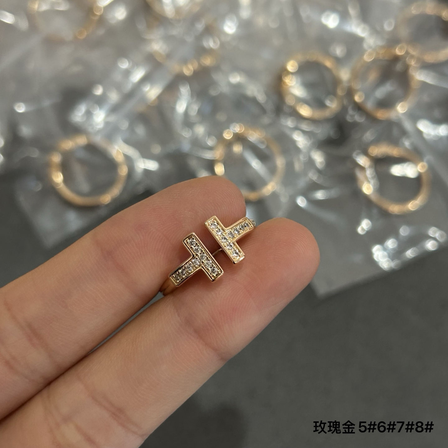  蒂芙尼双t（5颗钻）戒指到货了，