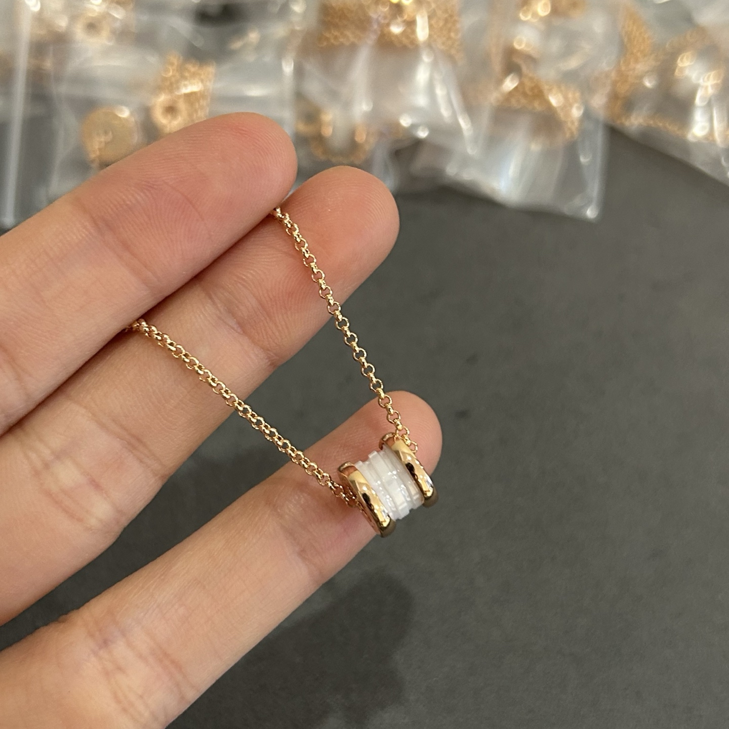  宝格丽小陶瓷项链到货了，