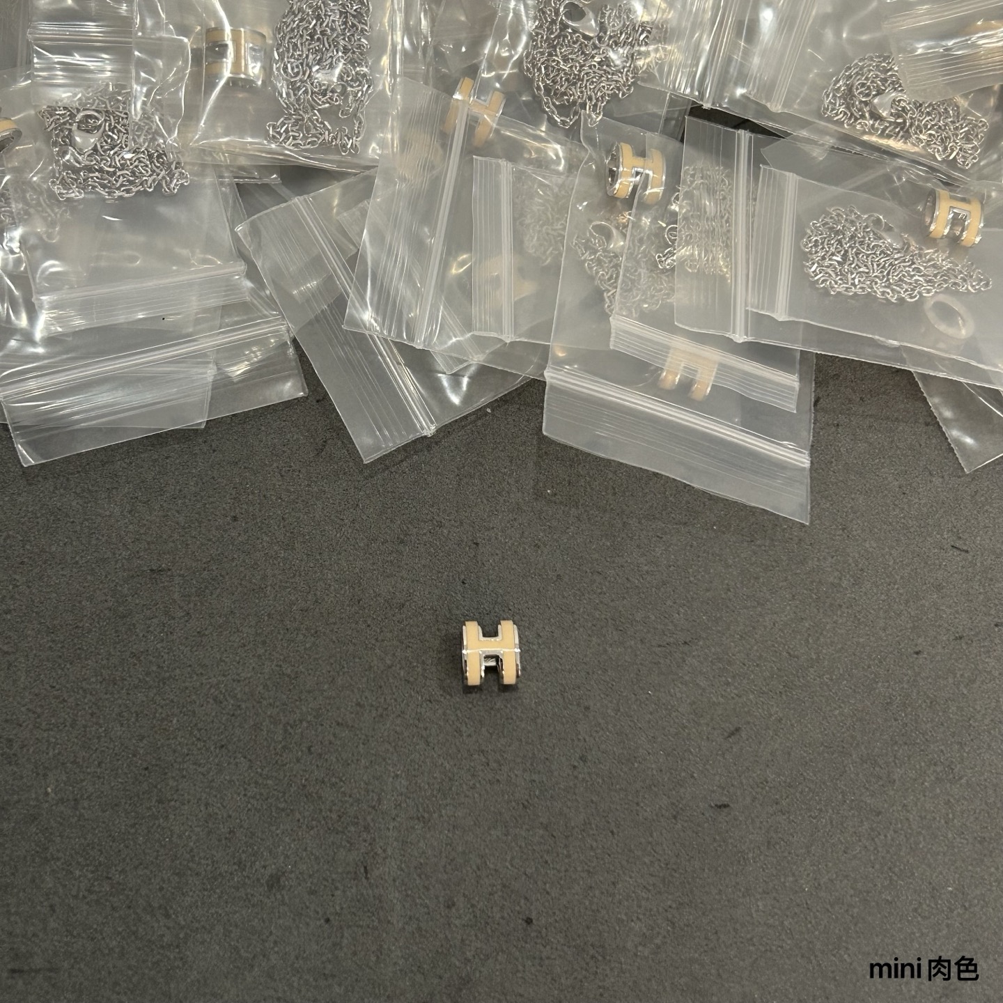  爱马仕迷你h项链到货了，