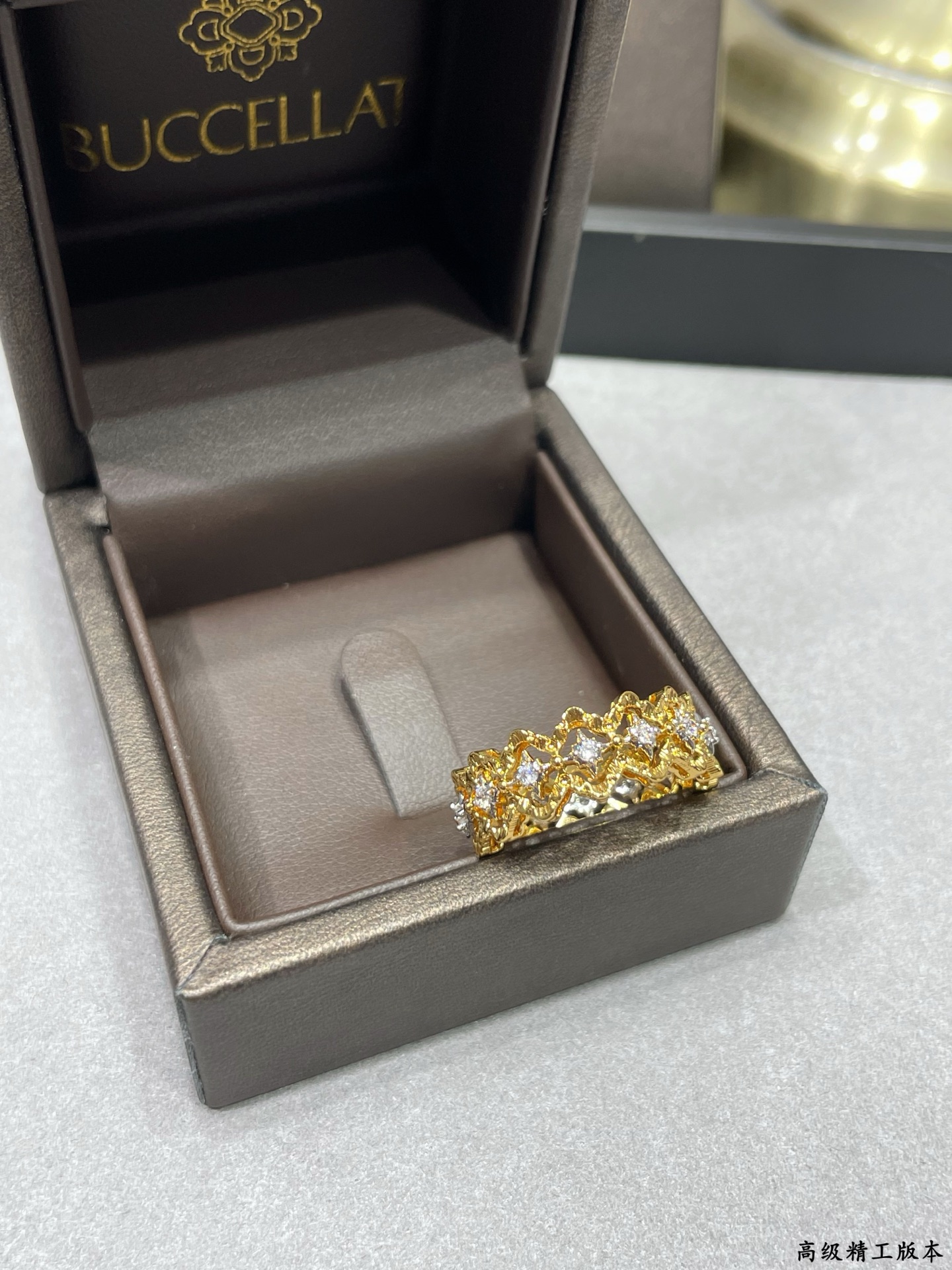  V金材质 （码数5678）布契拉提歌剧院蕾丝花边戒指💍现货 我的爱藏于心💓 却形于色🌈🔥高品质 k金工
