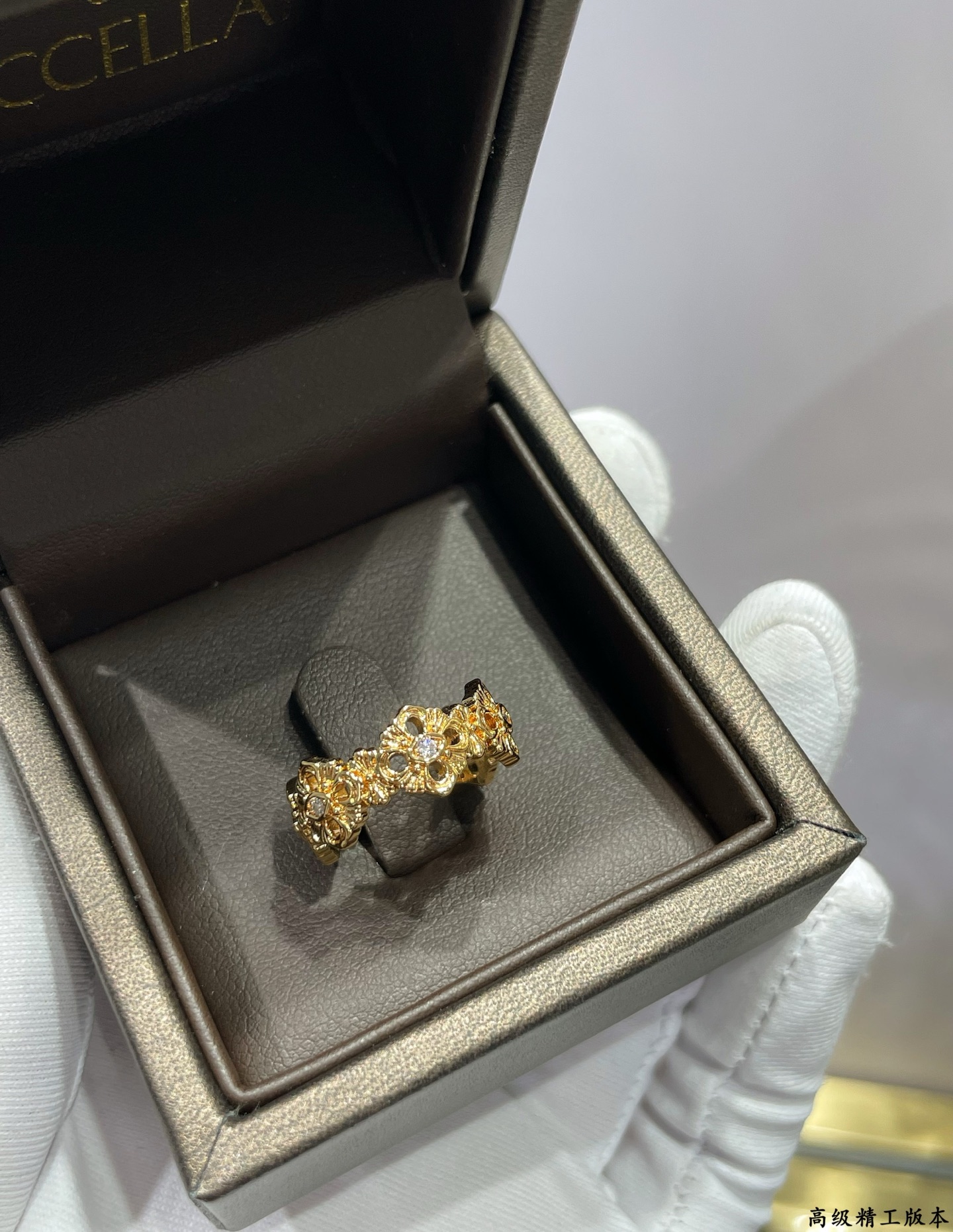  V金材质 （码数5678）布契拉提歌剧院小雏菊戒指💍现货 我的爱藏于心💓 却形于色🌈🔥高品质 k金工艺