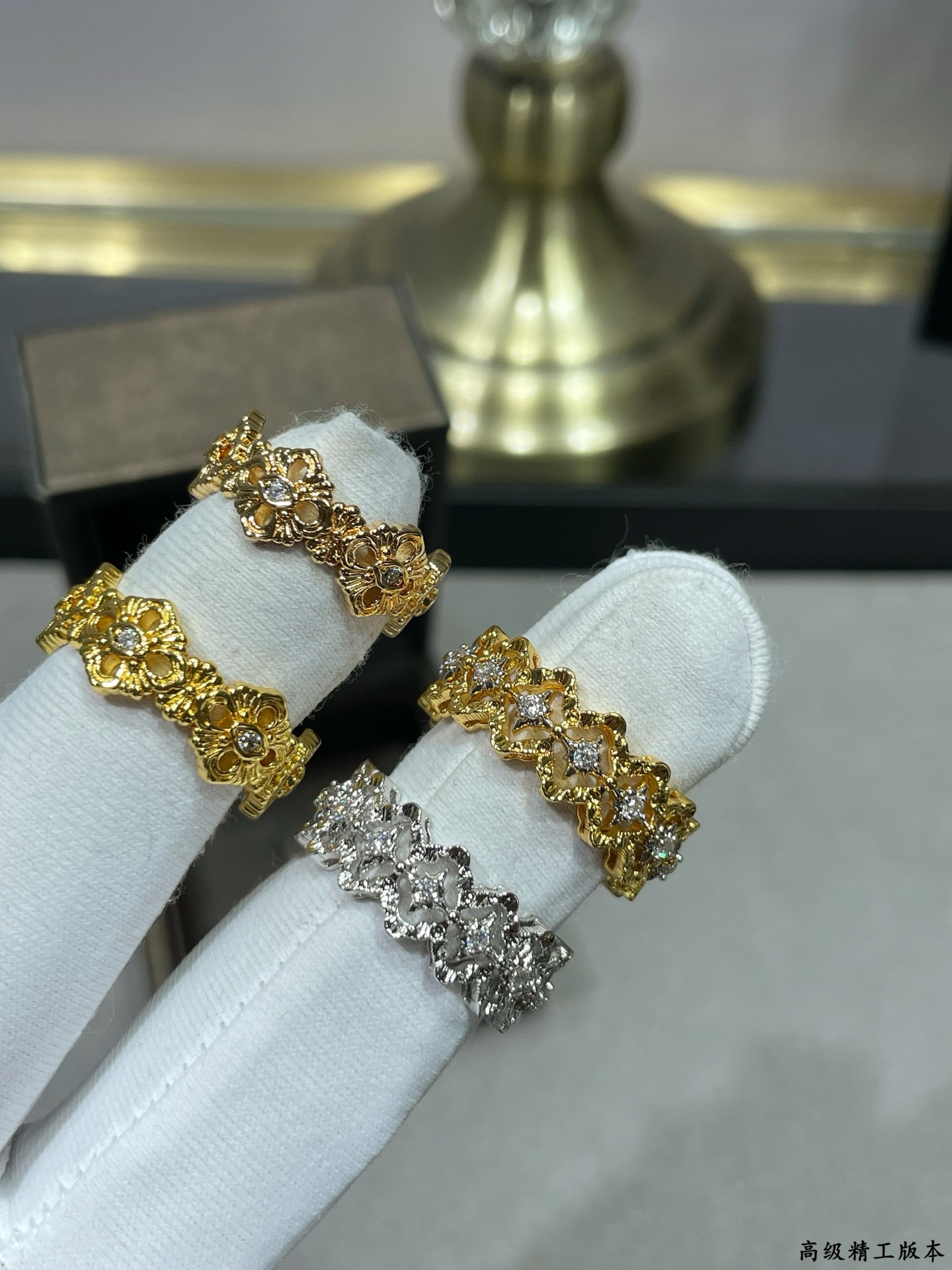  V金材质 （码数5678）布契拉提歌剧院小雏菊戒指💍现货 我的爱藏于心💓 却形于色🌈🔥高品质 k金工艺