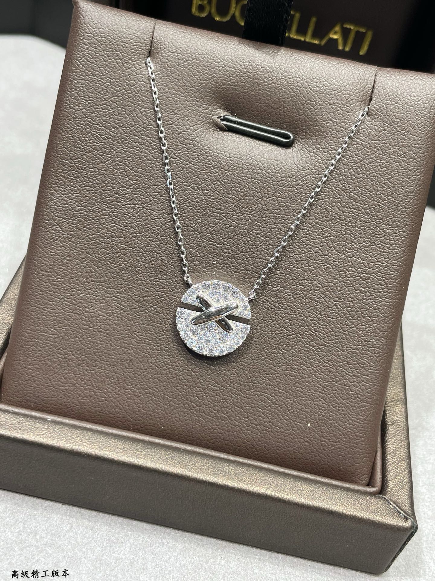 Liens Collection: Modern Jewelry for Women Inspired by Connection and Fate - 图片 3
