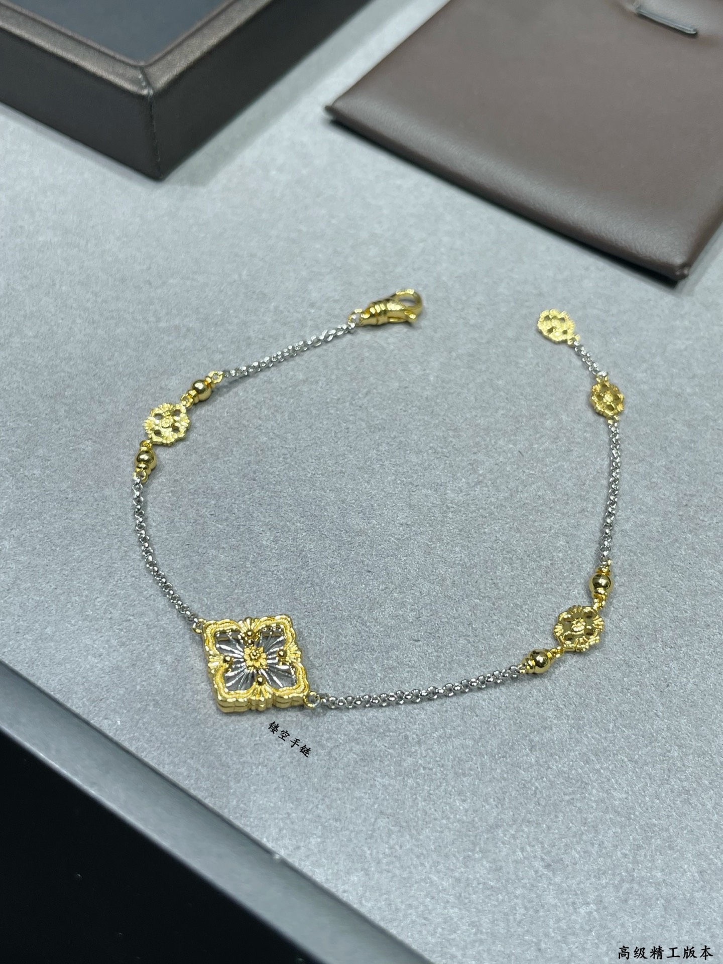 Luxurious Gold Twisters: Unique Silk-Carving Process for Geometric Diamond Engraving with Sparkling Air - 图片 7