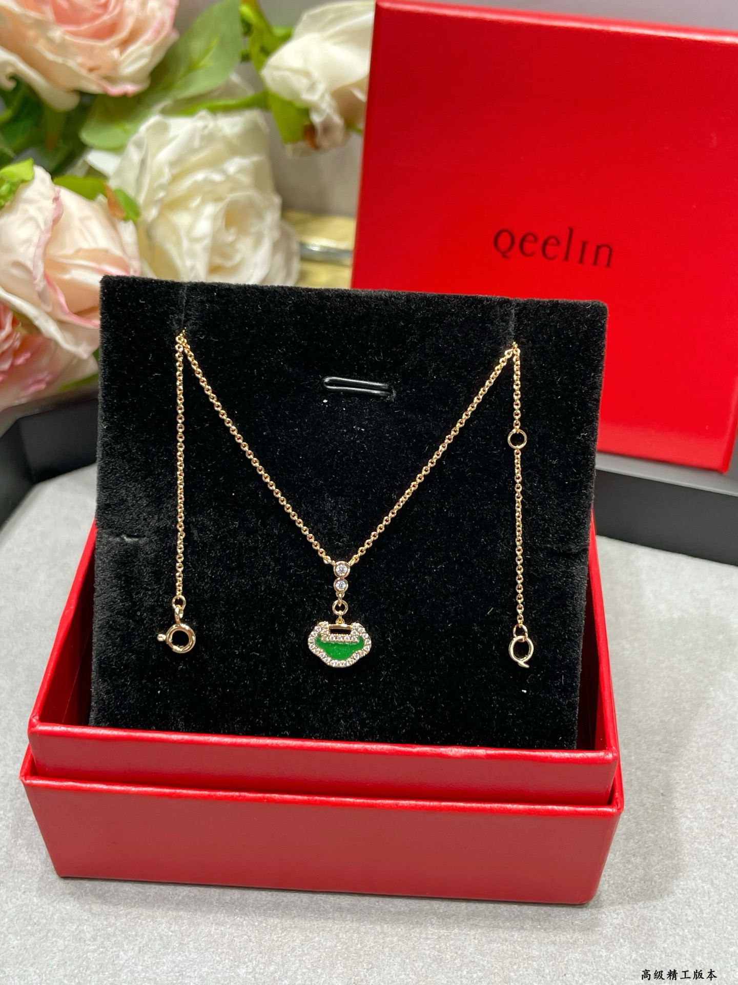 Title: P450 V-Goldenium Unicorn Necklace Summary Summary: Handmade unicorn necklace with unique design, high-quality materials, and vibrant colors for a fashionable look. - 图片 4