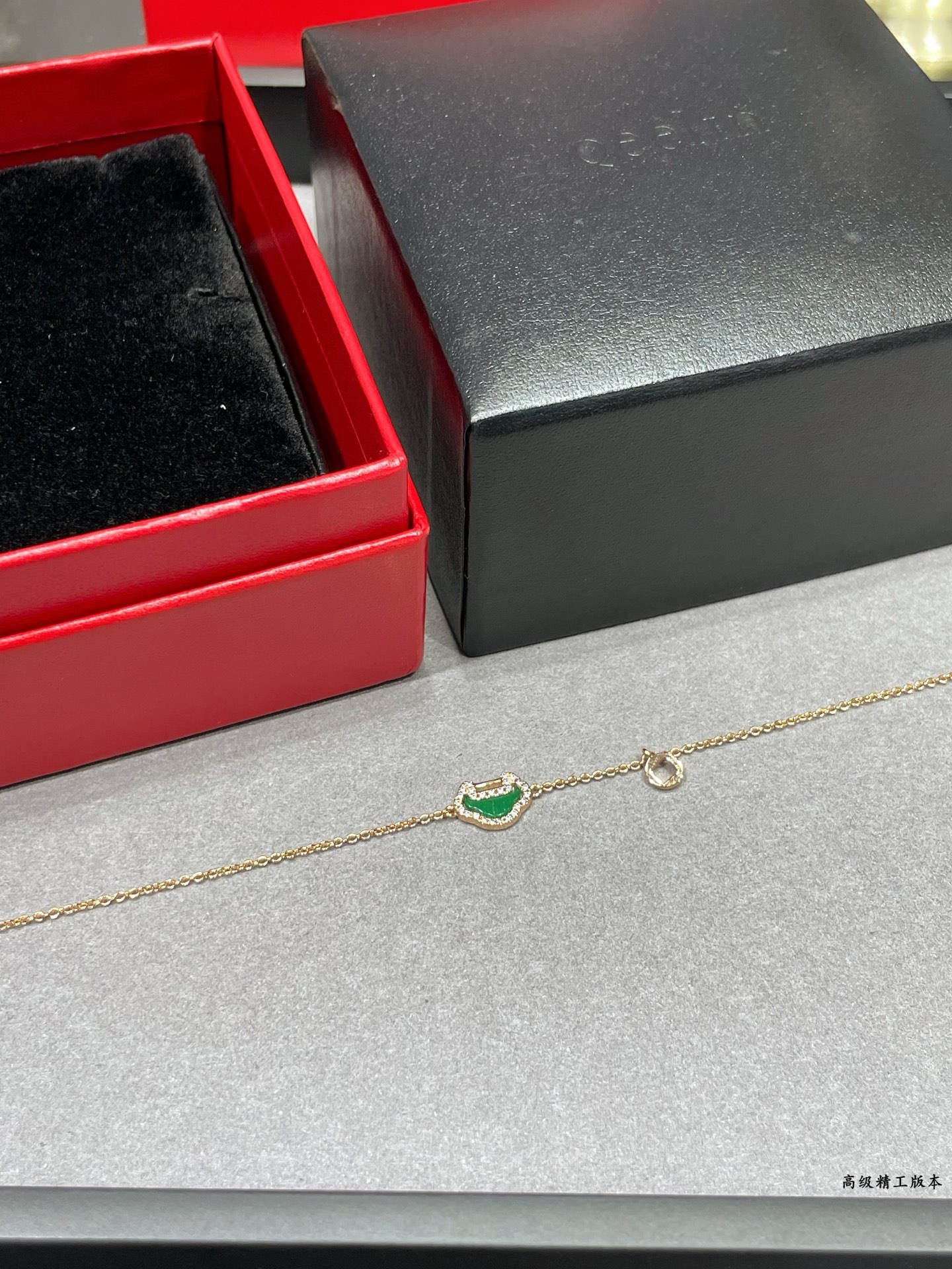  V金材质✨  麒麟mini铜钱款如意手链（孔雀绿）✨时尚与传统相结合的一款💓不会满大街撞款的小精品，非
