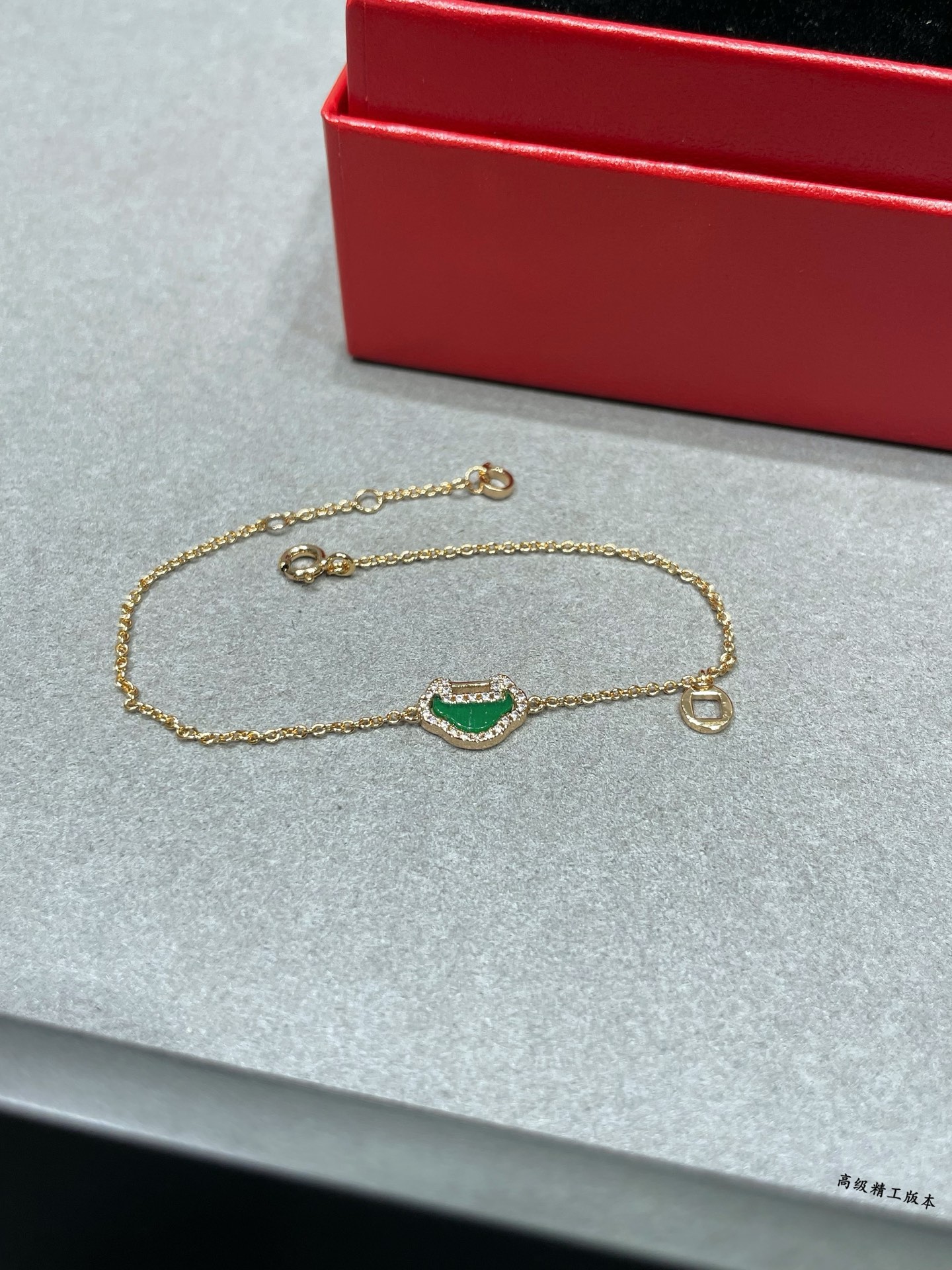  V金材质✨  麒麟mini铜钱款如意手链（孔雀绿）✨时尚与传统相结合的一款💓不会满大街撞款的小精品，非