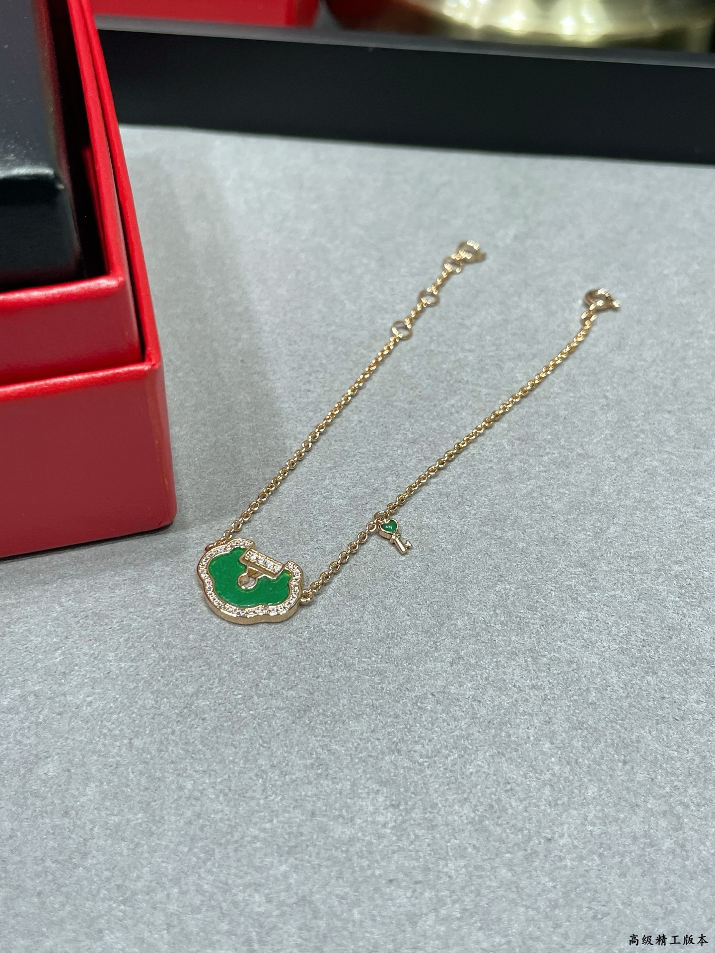 Handmade Goldenium Cylindrical Piece: Unique, Smoky, Flashy, High-Quality Electroplating - 图片 8