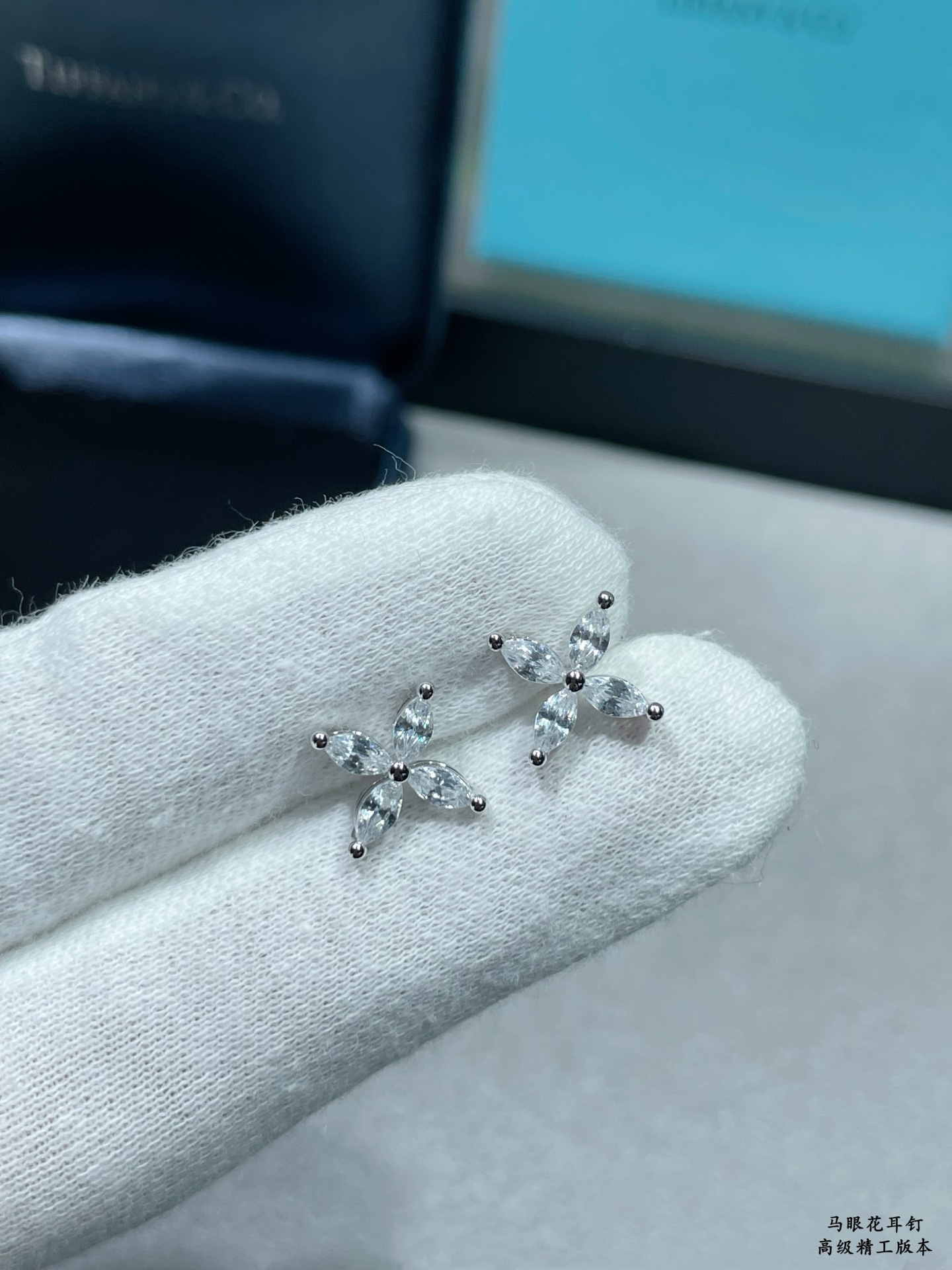 女神系列 蒂芙尼马眼耳钉，优雅气质款，性价比超高 市面最高版本，通体925纯银。做工细腻到位 有图有真相