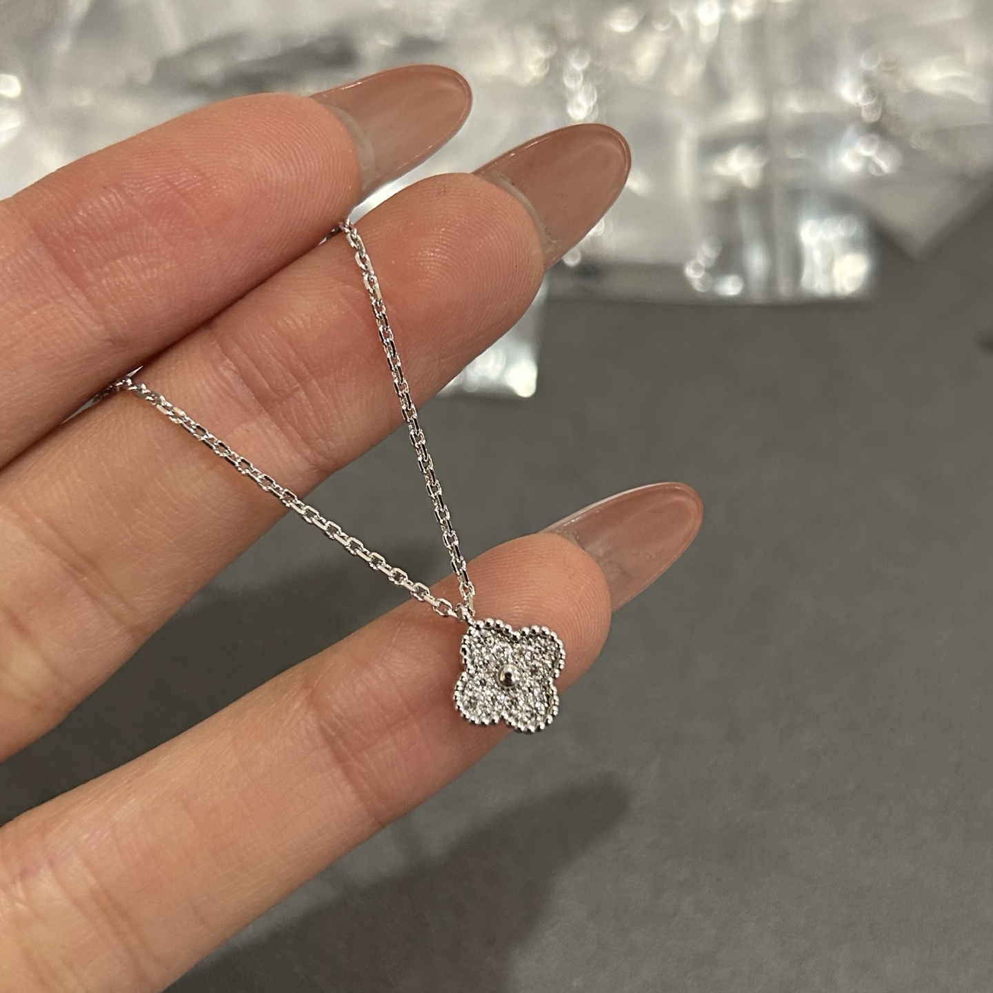 Van Cleef & Arpels Haute Couture Haute Couture Fine Jewelry Necklace