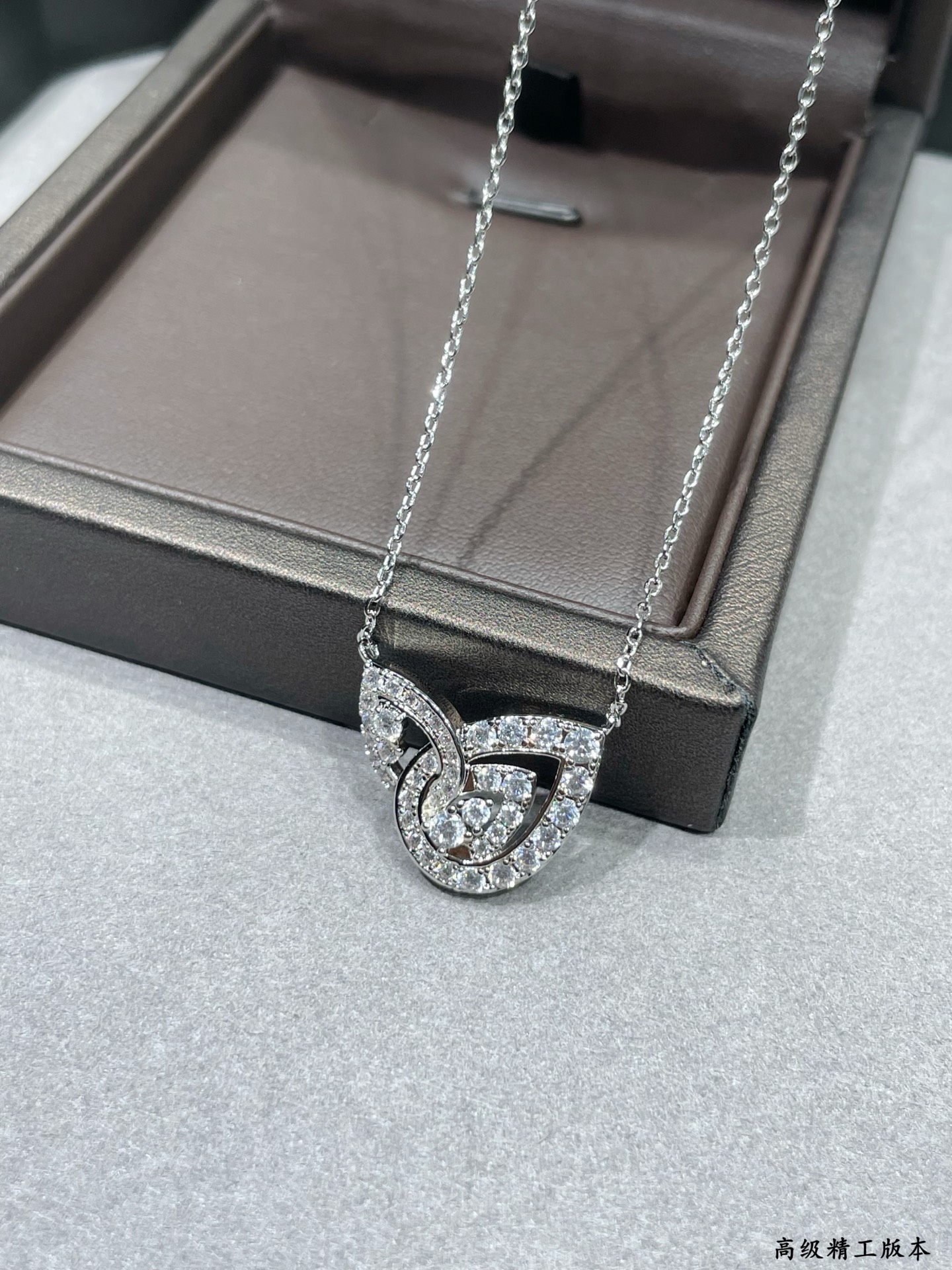 Chanel Haute Joaillerie Fine Jewelry Earrings Necklace Ring Ref 5