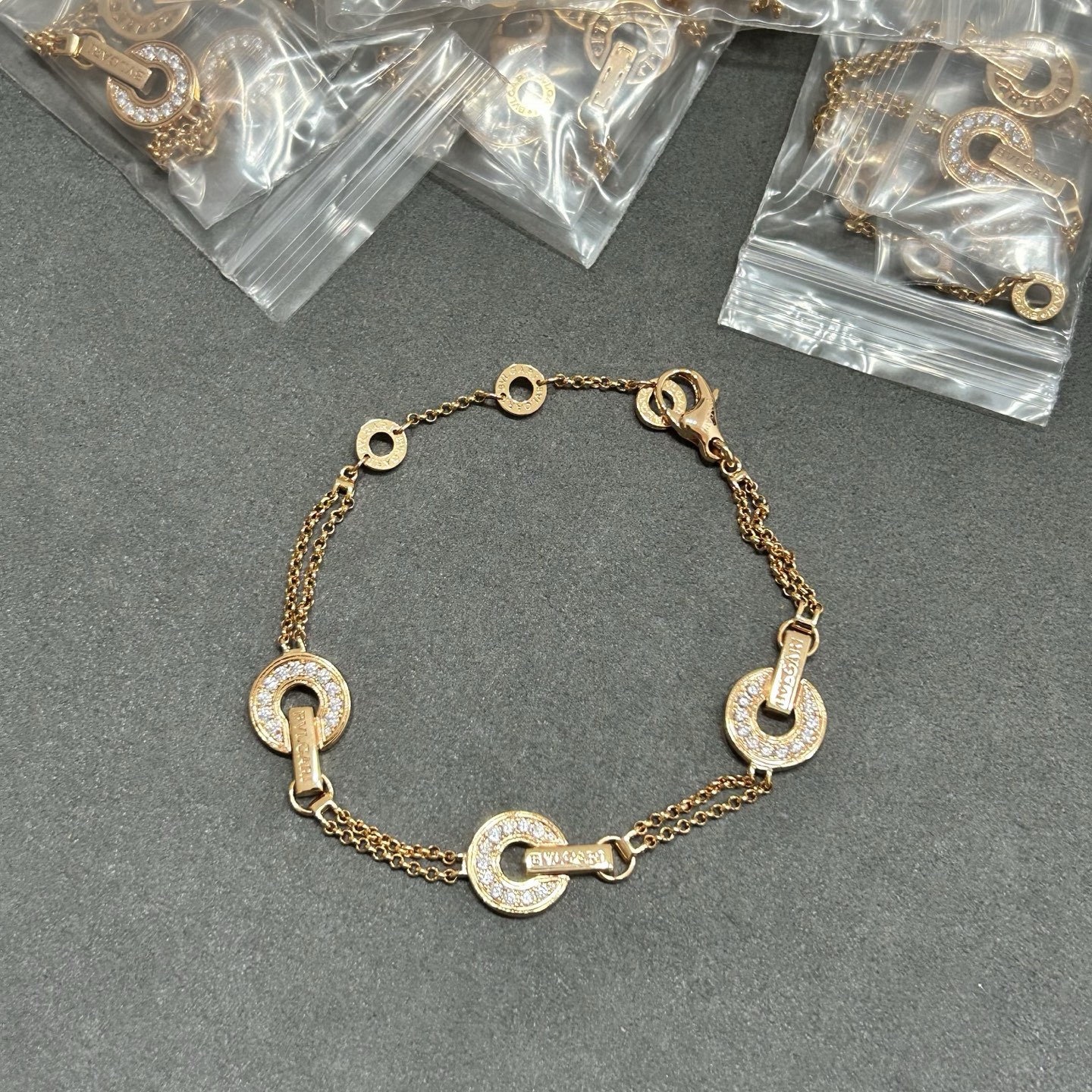 Pulsera Bvlgari con monedas y diamantes completos ha llegado, 5140310