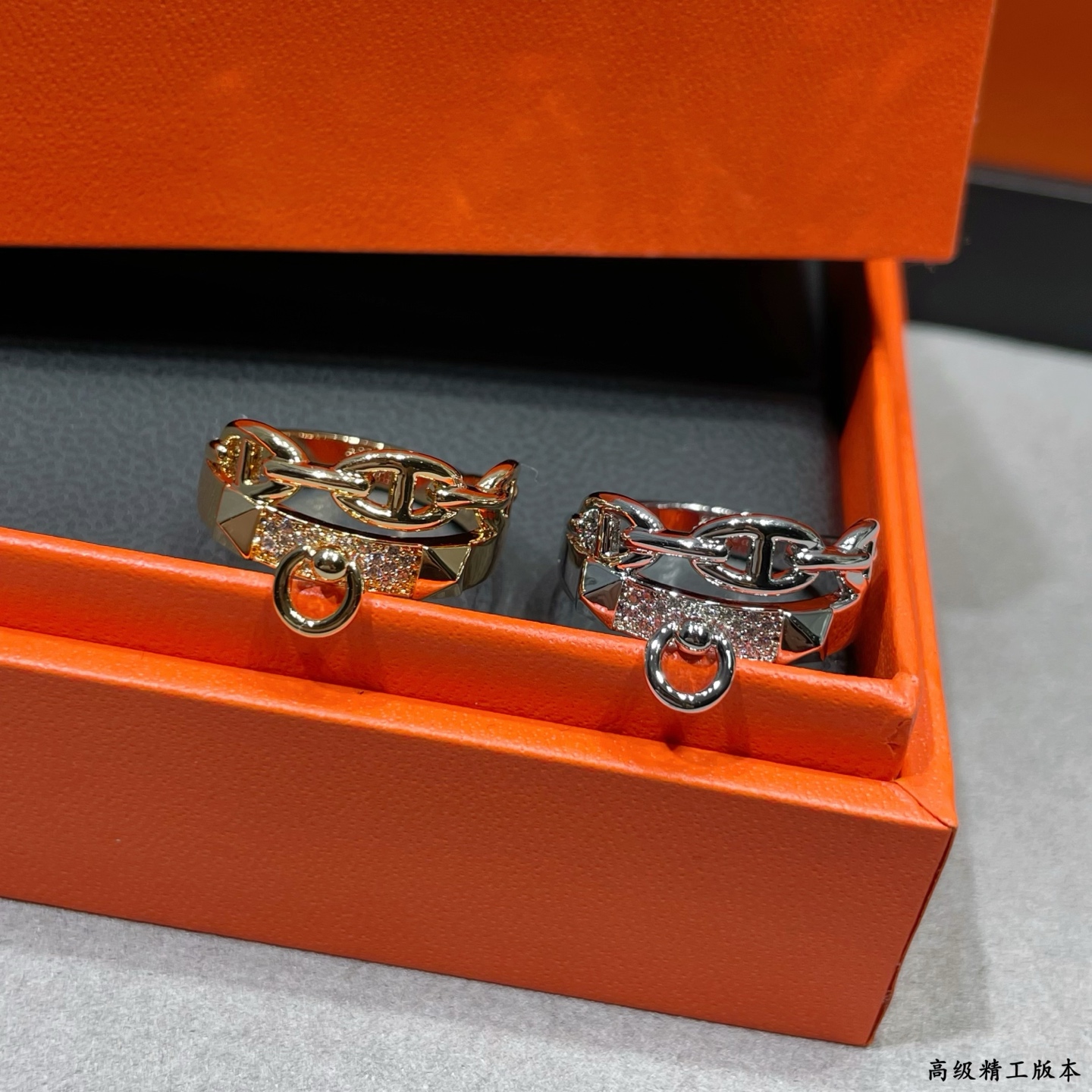 Hermès 女神都爱 1:1超精赞 各路女神 明星 同款 高端k金质感，精工镶嵌高碳钻