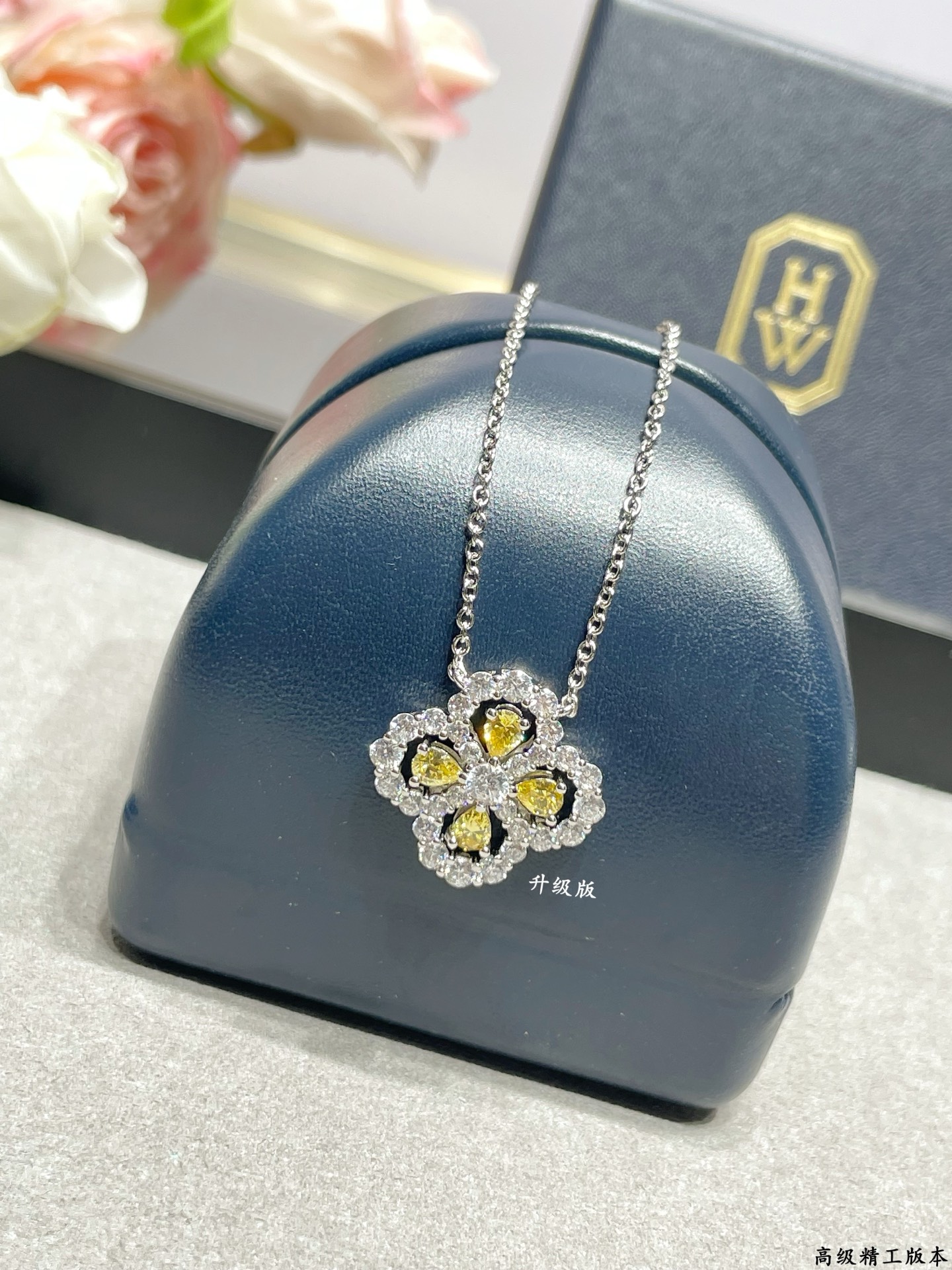 V金材质 （黄钻）海瑞温斯顿满钻四叶草项链# Diamond Links系列钻石项链，她的一颦一笑，优雅