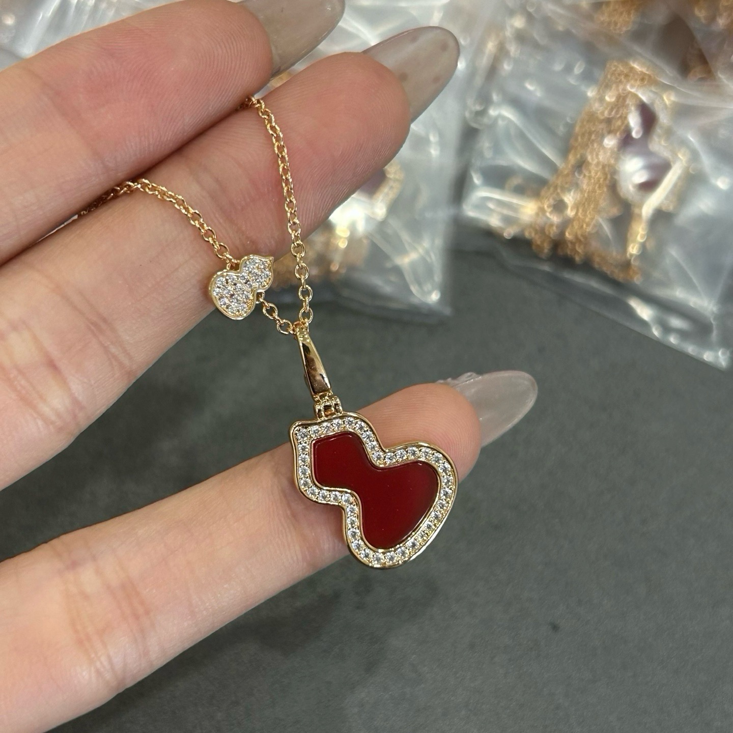 V金 麒麟中号葫芦项链到货了 V金 麒麟中号葫芦项链到货了
