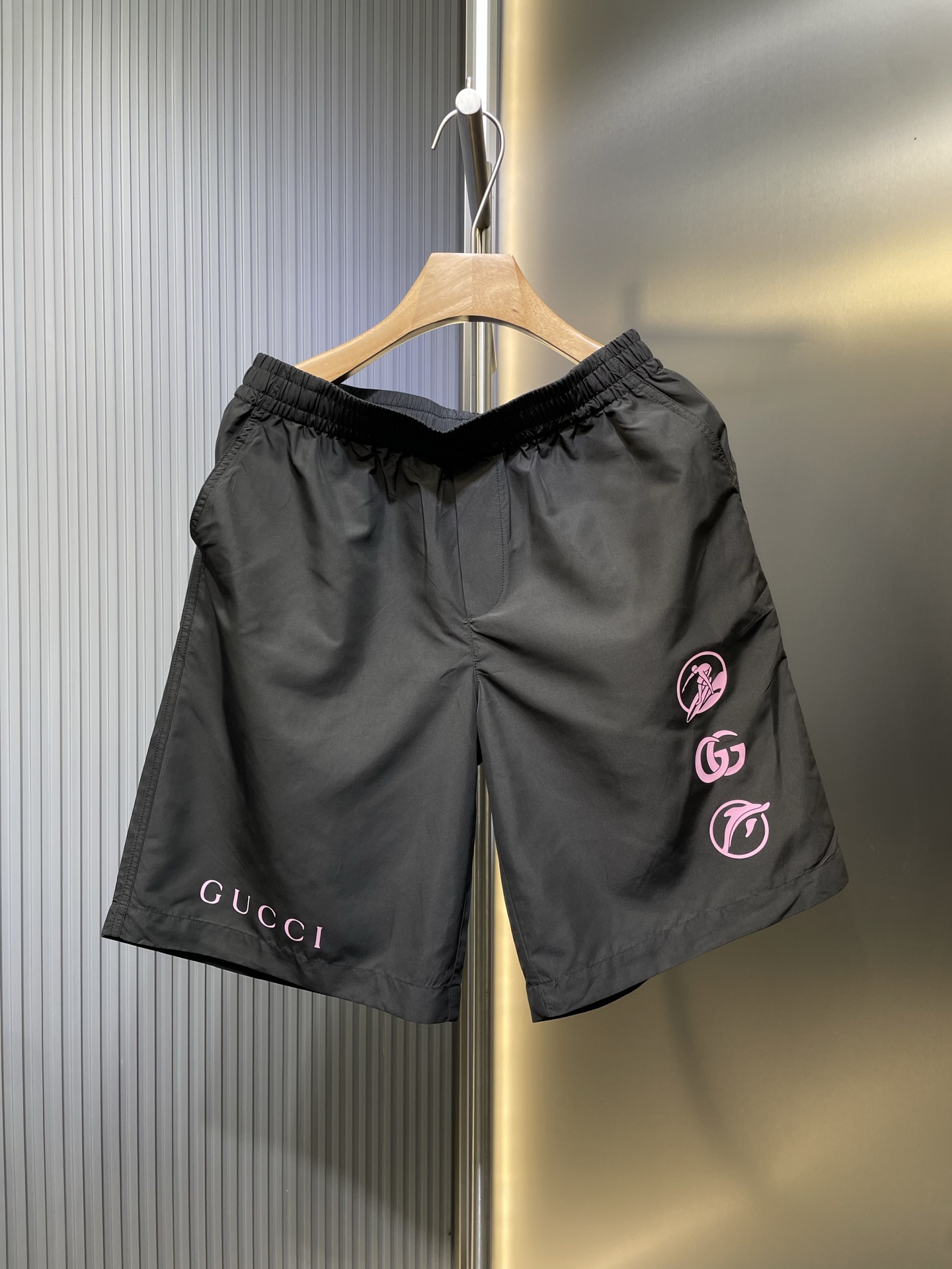 Gucci 🌟【Réplica de primera calidad】Pantalones cortos con contraste de logotipo, tejido de satén elástico personalizado…