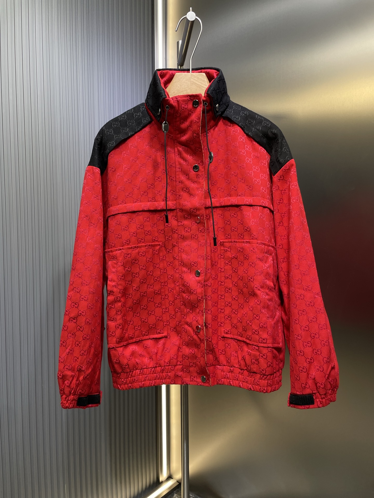 GUCCI 🌟【Réplica de primera calidad】Chaqueta con estampado jacquard de mezcla de colores, descripción del proceso: la c…