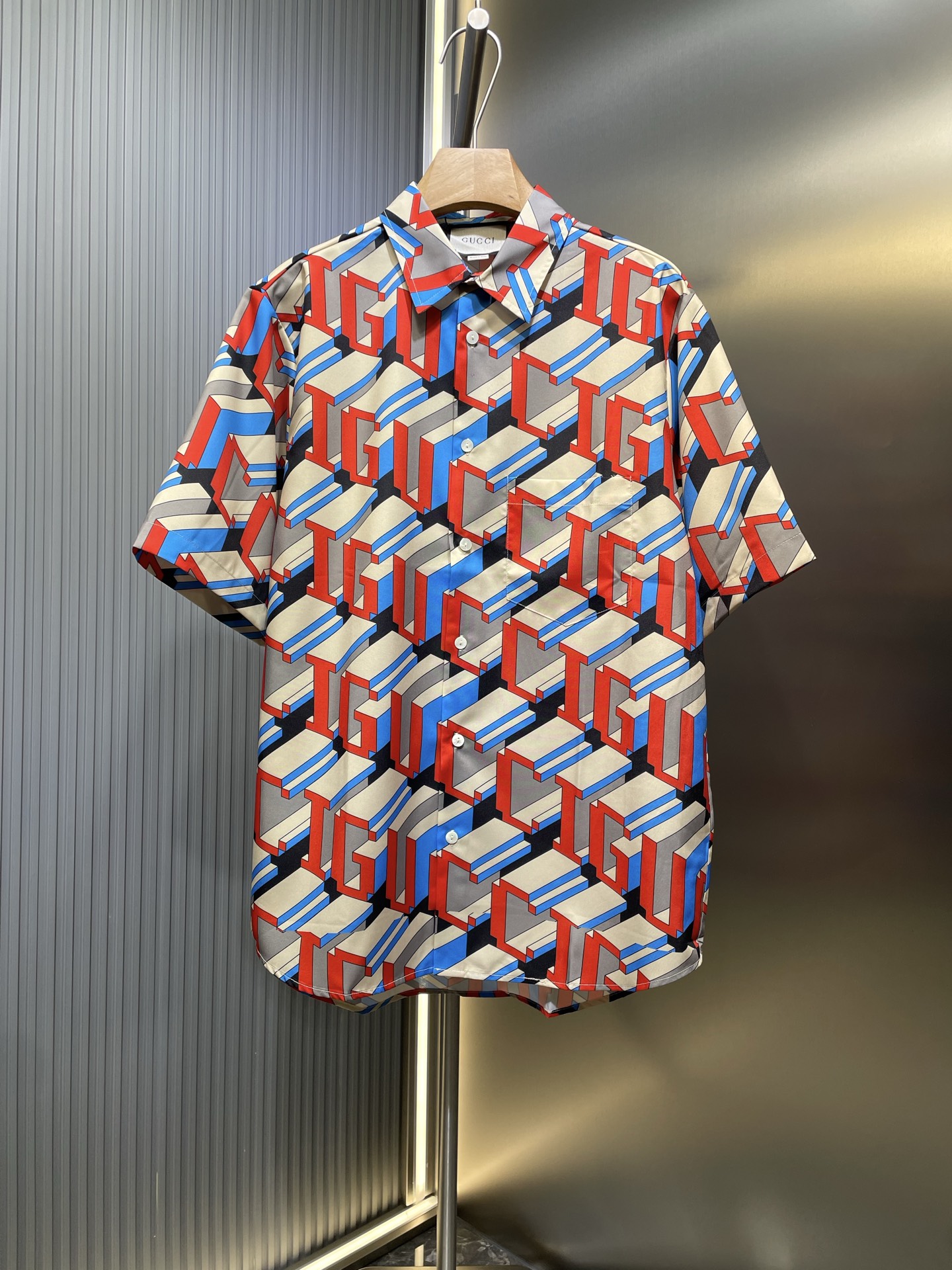 GUCCI🌟【Réplica de primera calidad】Camisa de manga corta clásica de primavera/verano con estampado 3D en algodón, tejid…