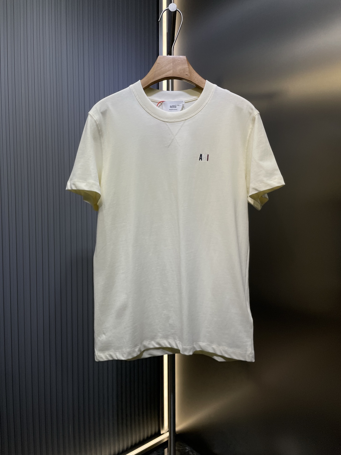 Ami Paris🌟【Réplica original de primera calidad】 Camiseta de manga corta con bordado de cápsula, algodón personalizado …