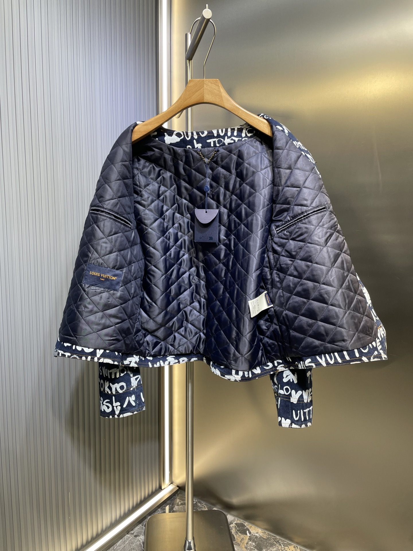 Louis Vuitton LV涂鸦字母无领牛仔夹克