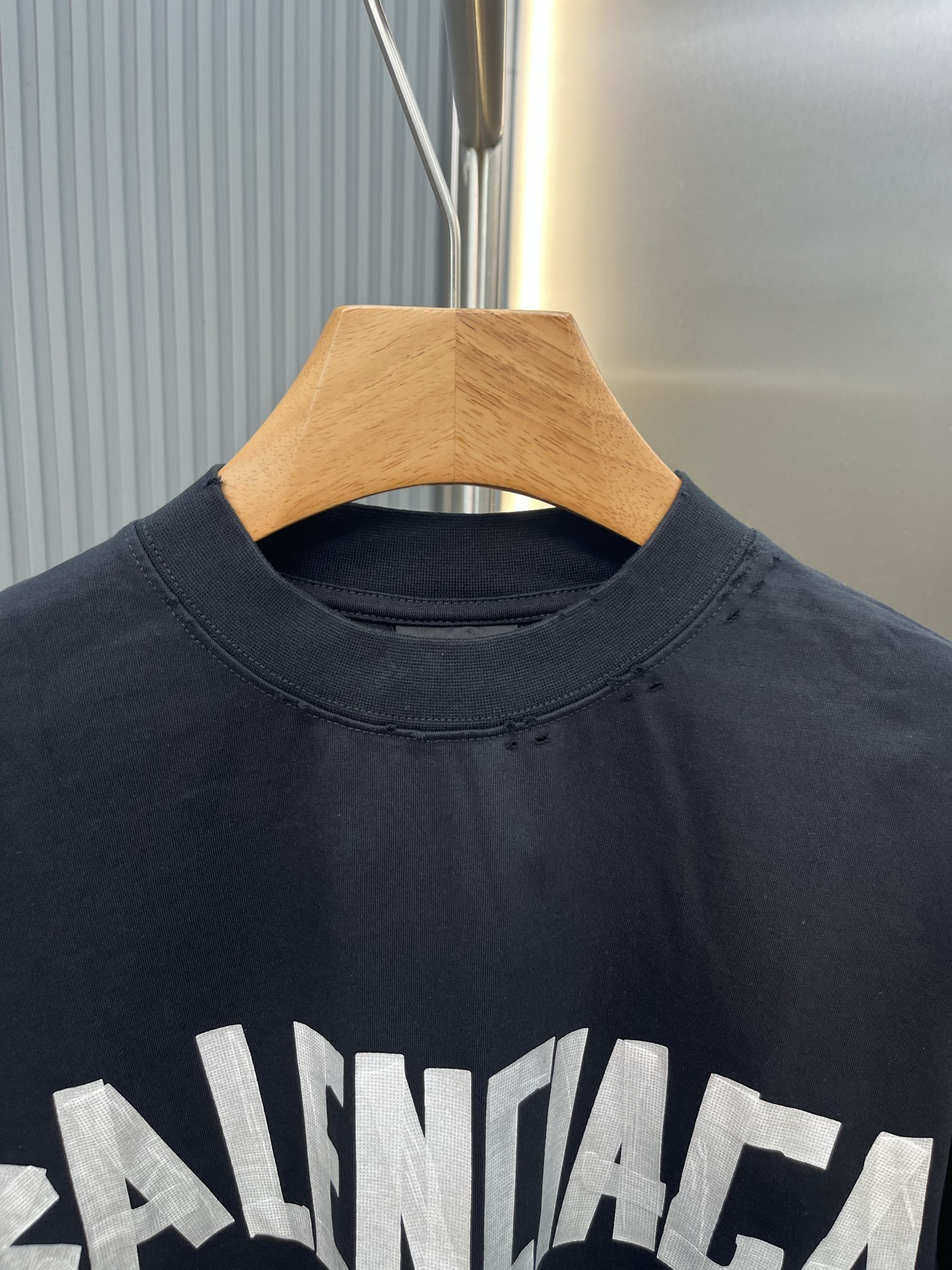 Balenciaga 巴黎世家 新主意印花短袖