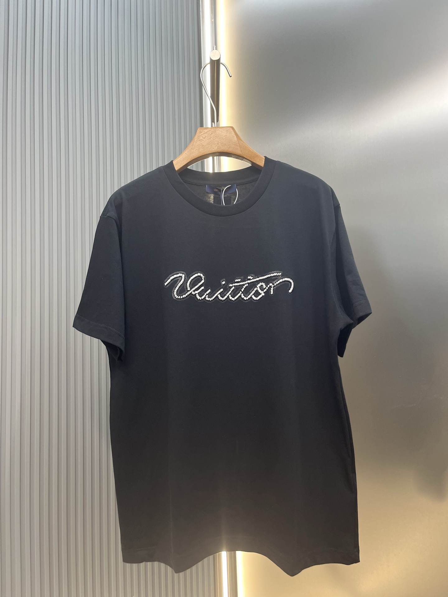 Louis Vuitton LV 路易威登串珠珠绣签名圆领短袖