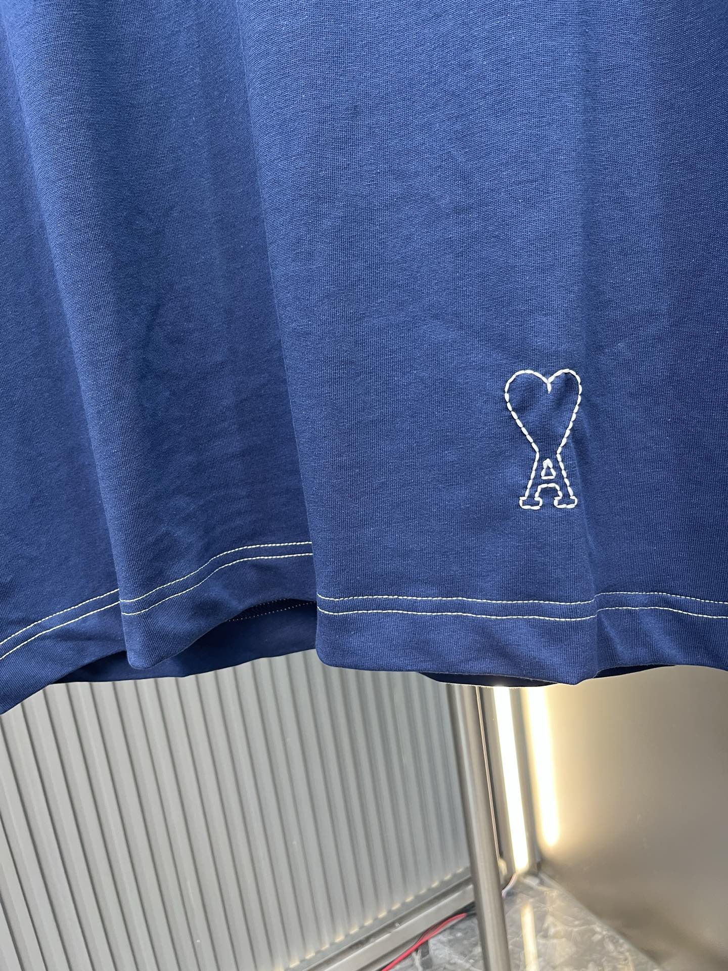 Ami Paris Ami 爱心A刺绣短袖