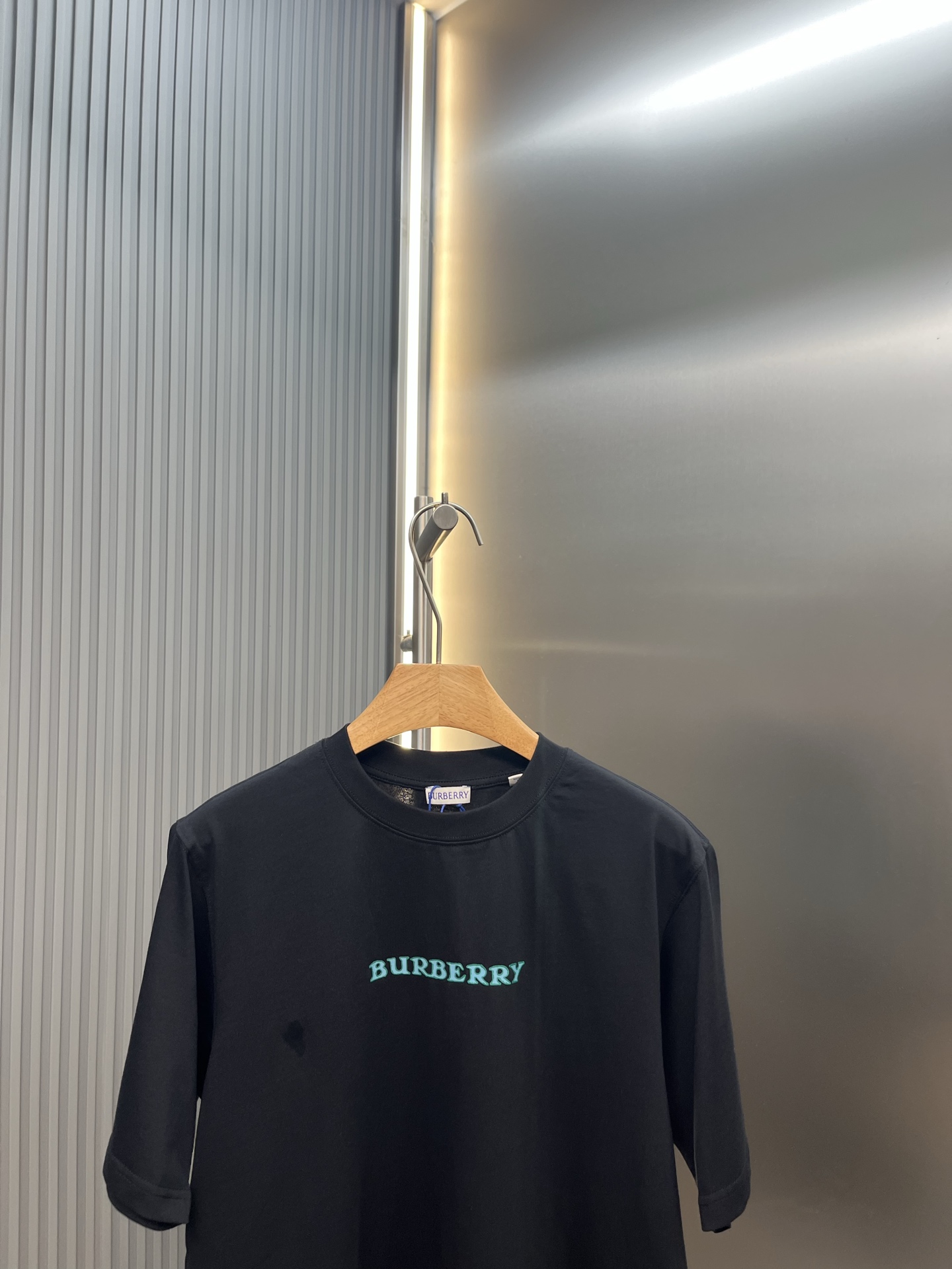 Burberry BBR 蓝骑士圆领短袖