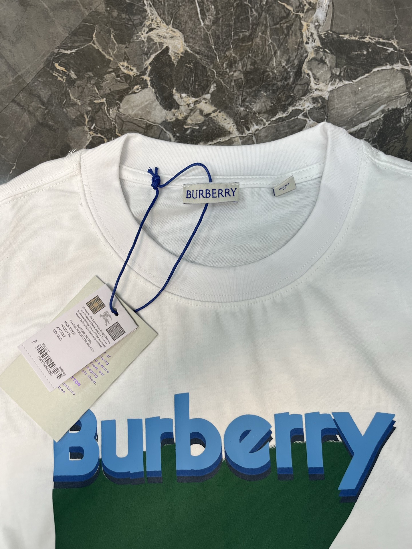 Burberry Burberry 渐变倒三角圆领短袖