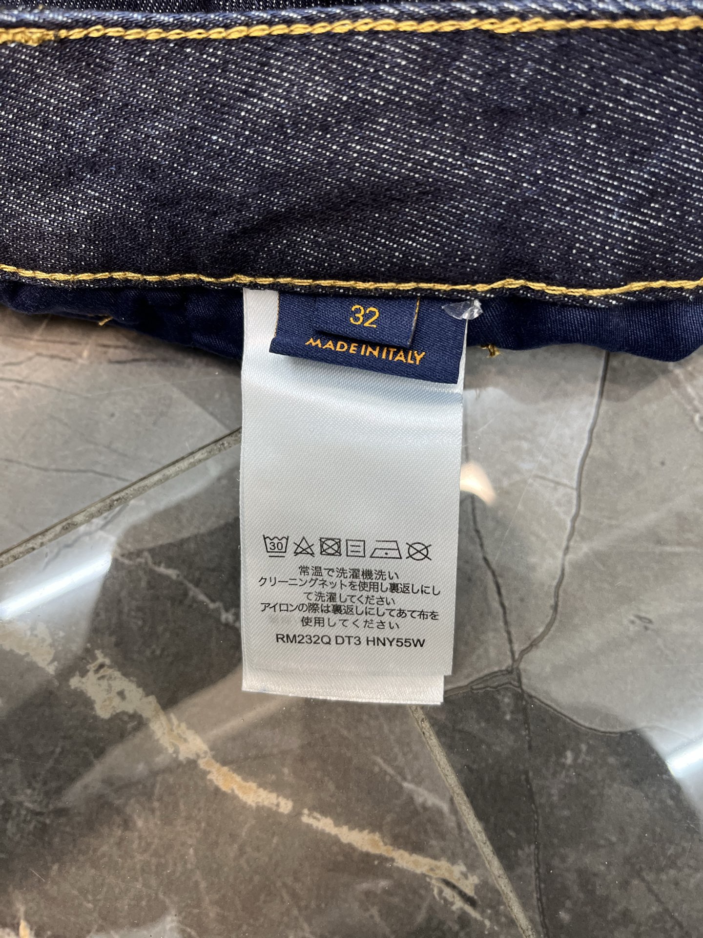 Louis Vuitton LOUIS VUITTON 棉质斜纹标识牛仔短裤