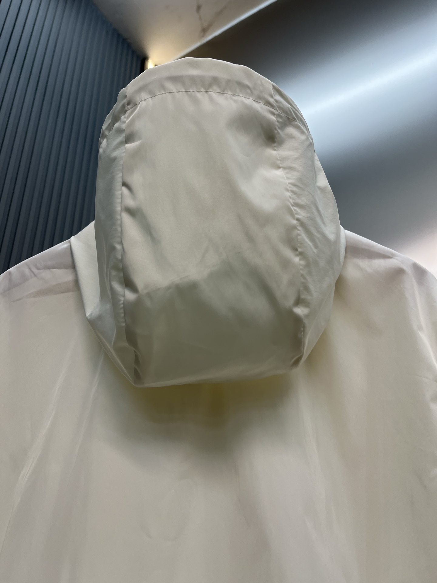 Moncler 早春新款 M蒙口连帽防风轻薄夹克